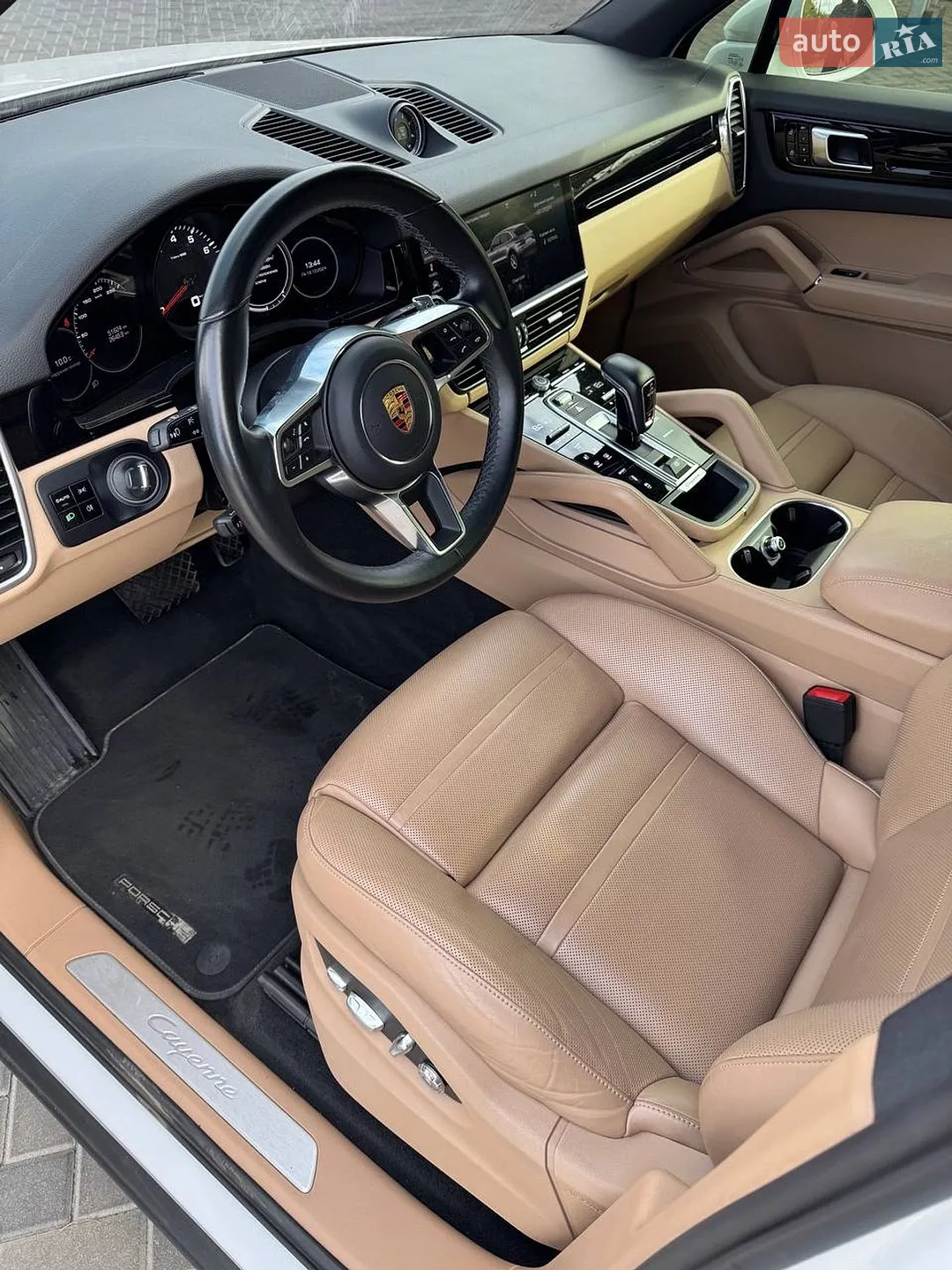 2019 Porsche Cayenne - мініатюра 17