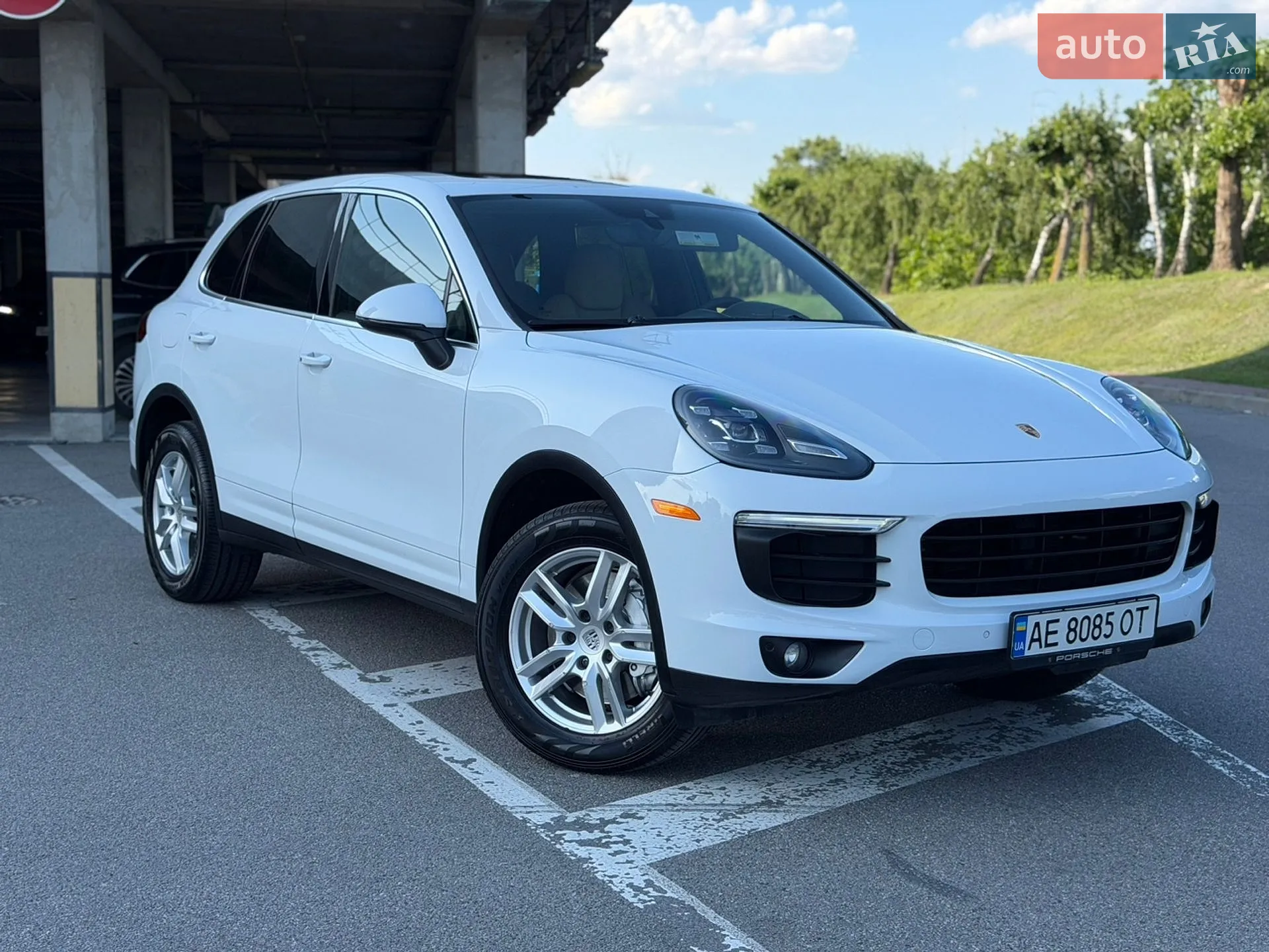 2016 Porsche Cayenne - мініатюра 2