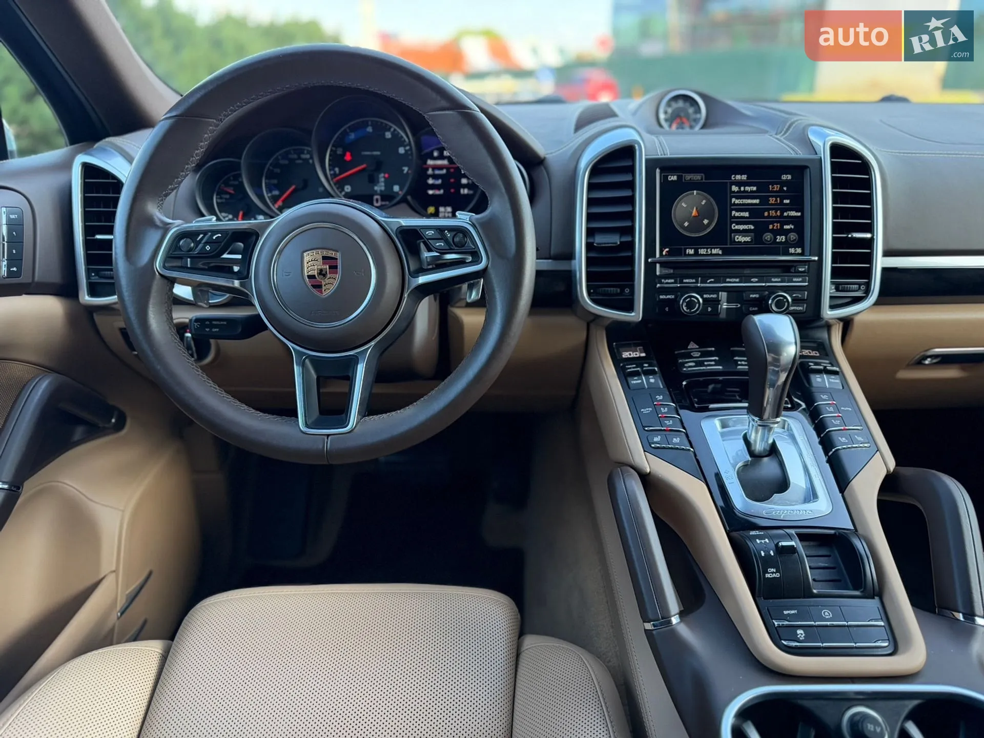 2016 Porsche Cayenne - мініатюра 17