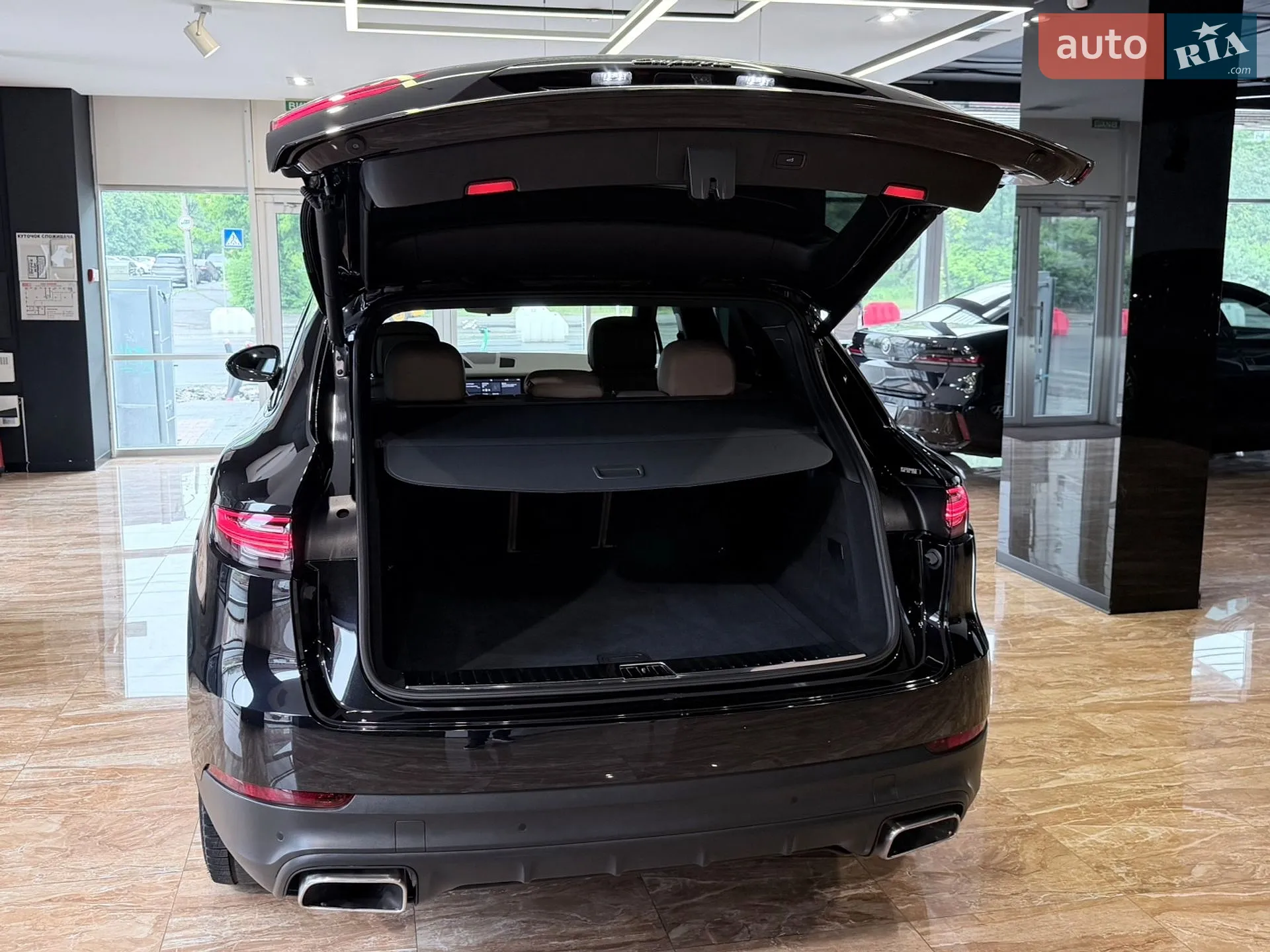 2019 Porsche Cayenne - мініатюра 46