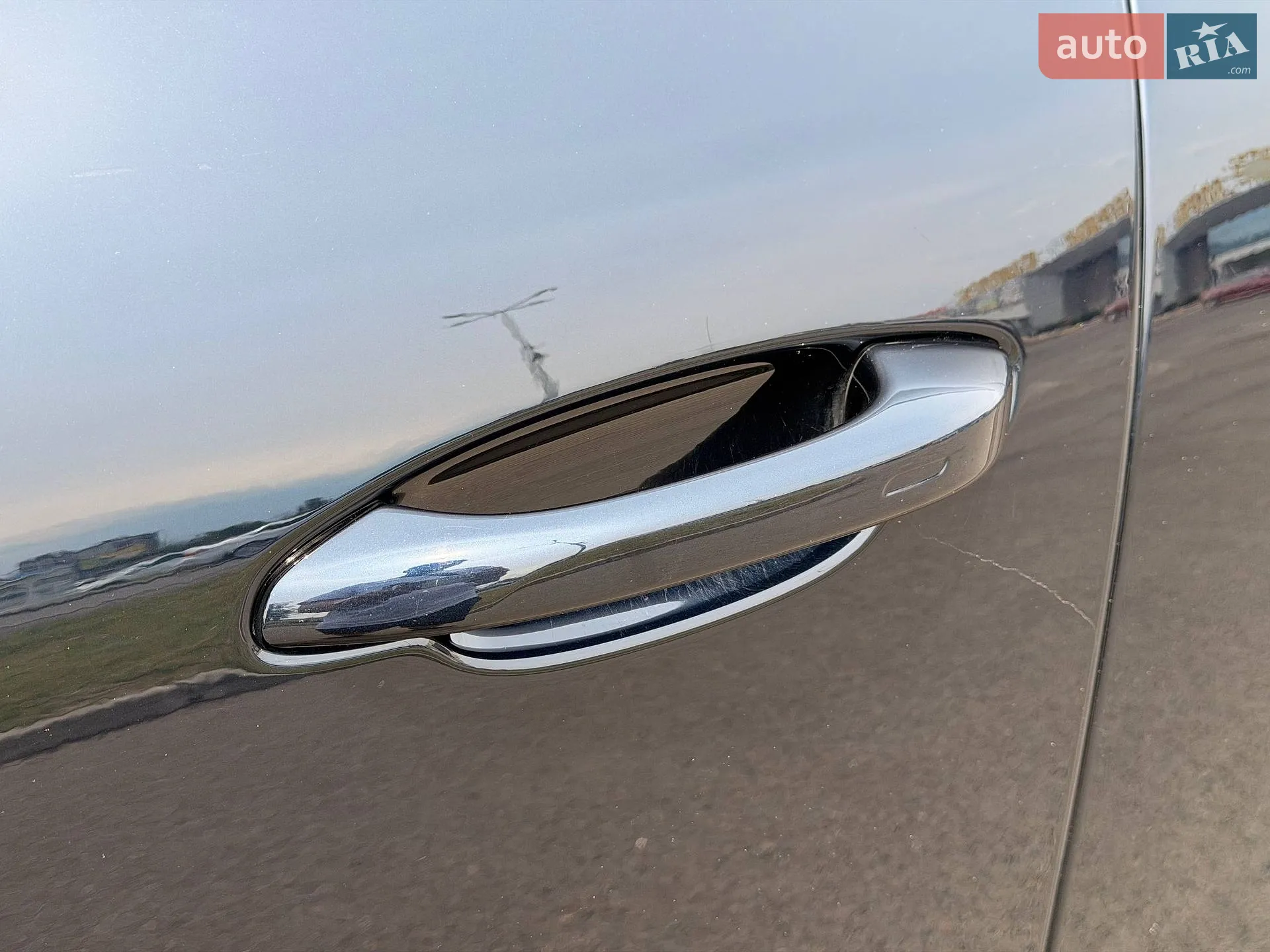 2021 Porsche Cayenne - мініатюра 10