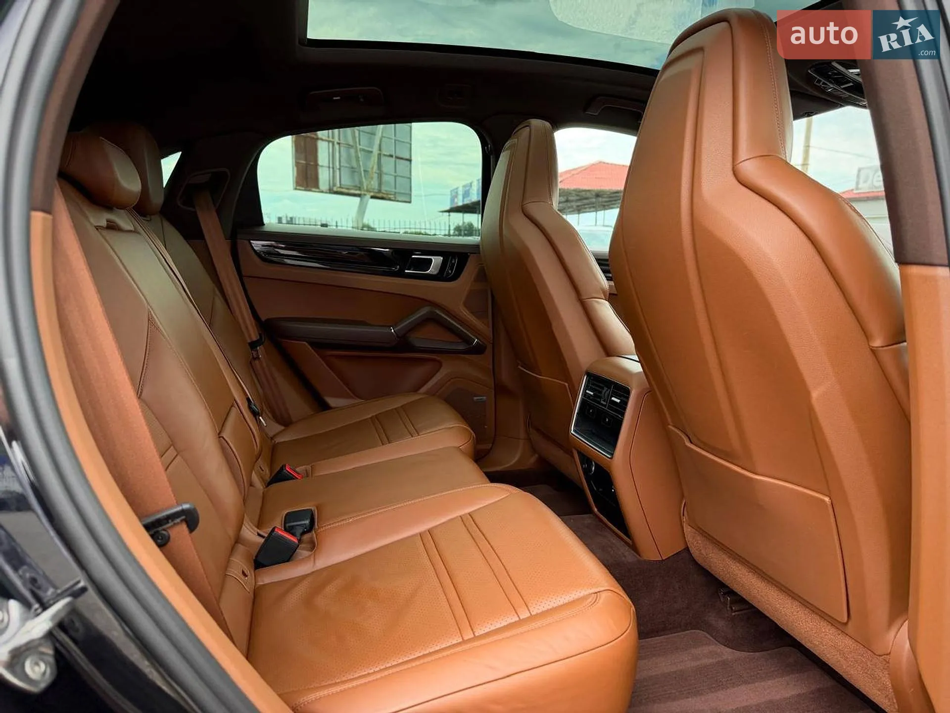 2019 Porsche Cayenne Coupe - мініатюра 79