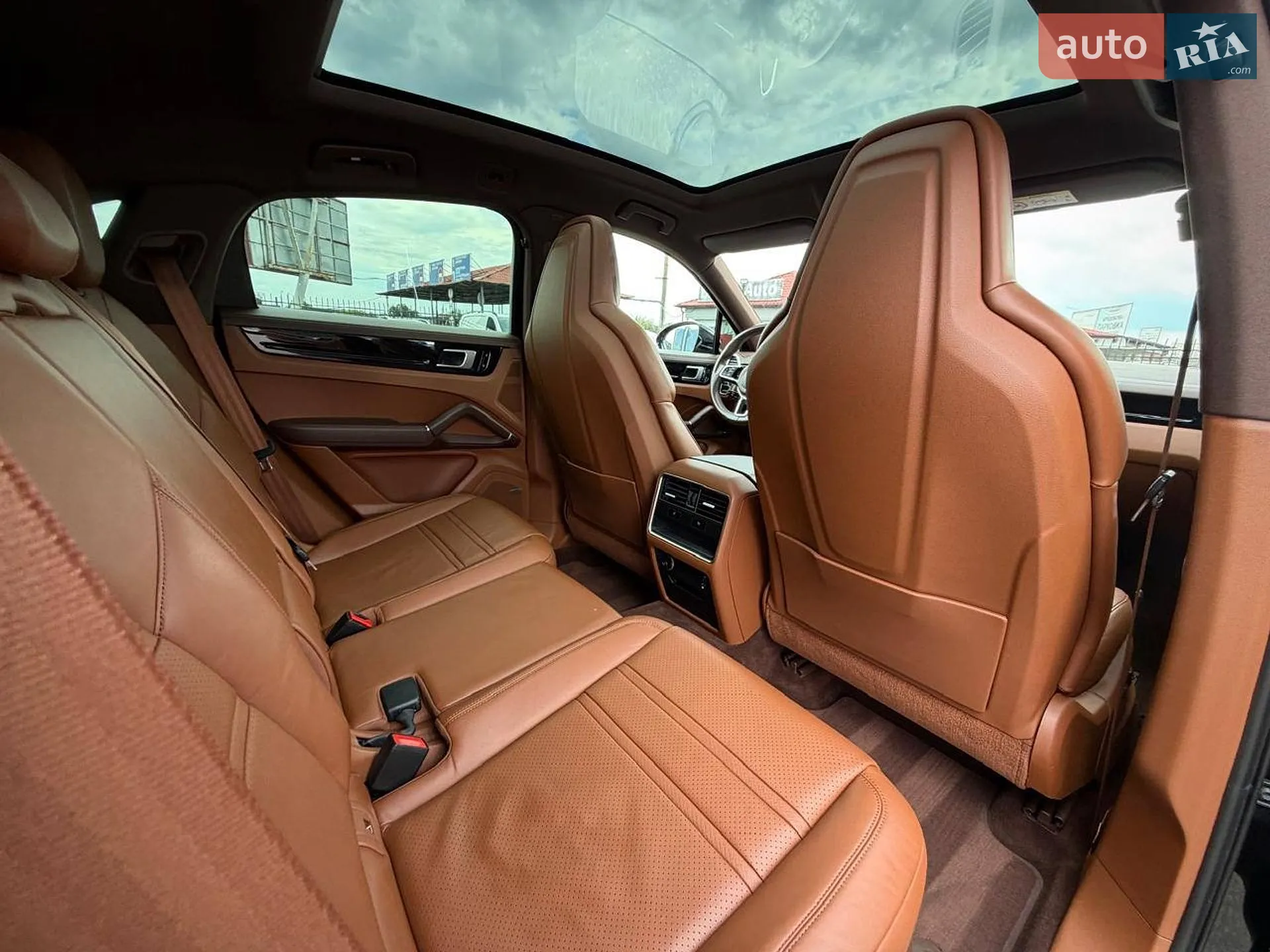 2019 Porsche Cayenne Coupe - мініатюра 81