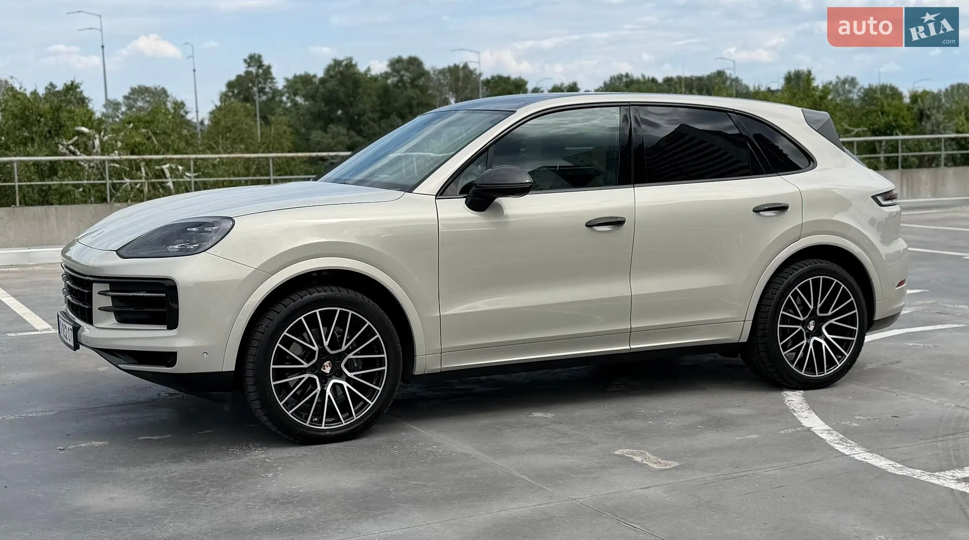 2023 Porsche Cayenne - мініатюра 5