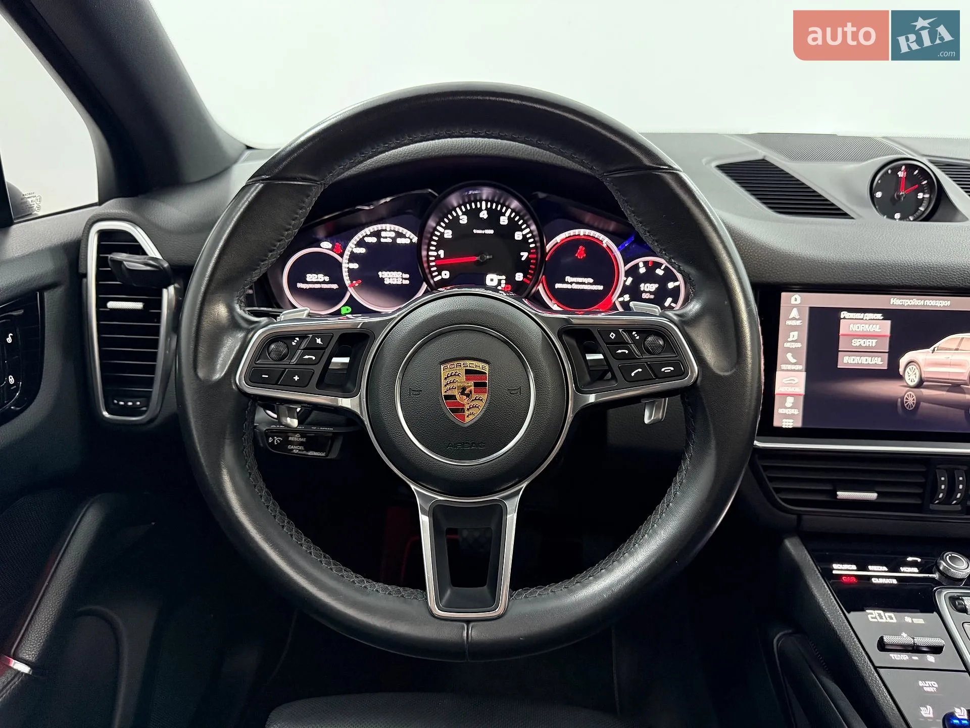 2019 Porsche Cayenne - мініатюра 34