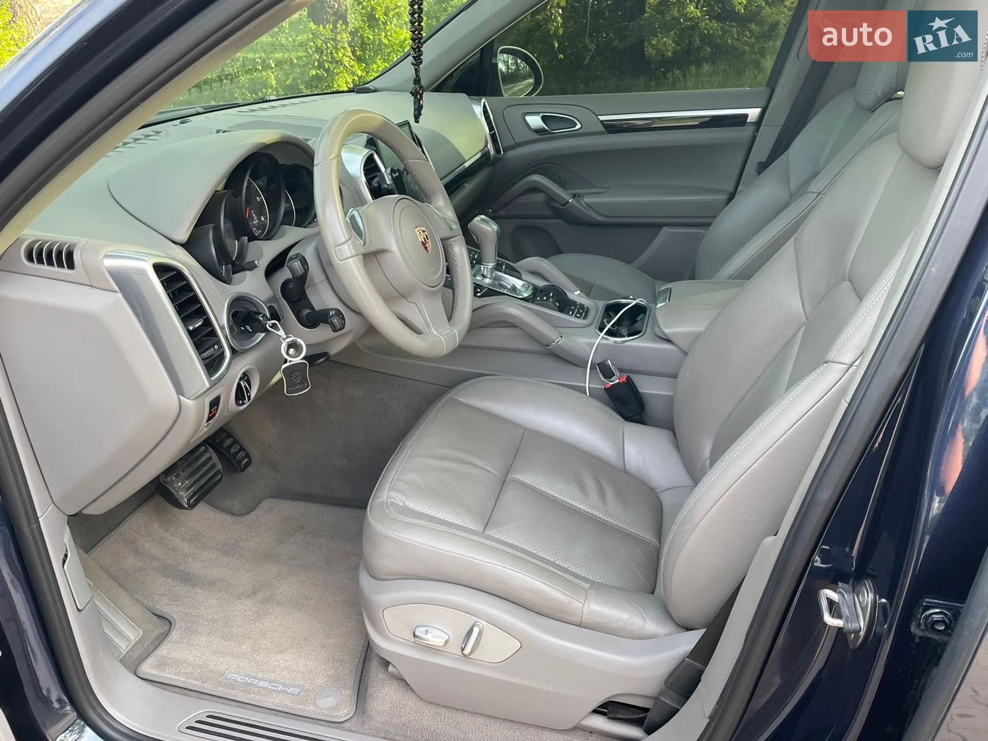 2011 Porsche Cayenne - мініатюра 10