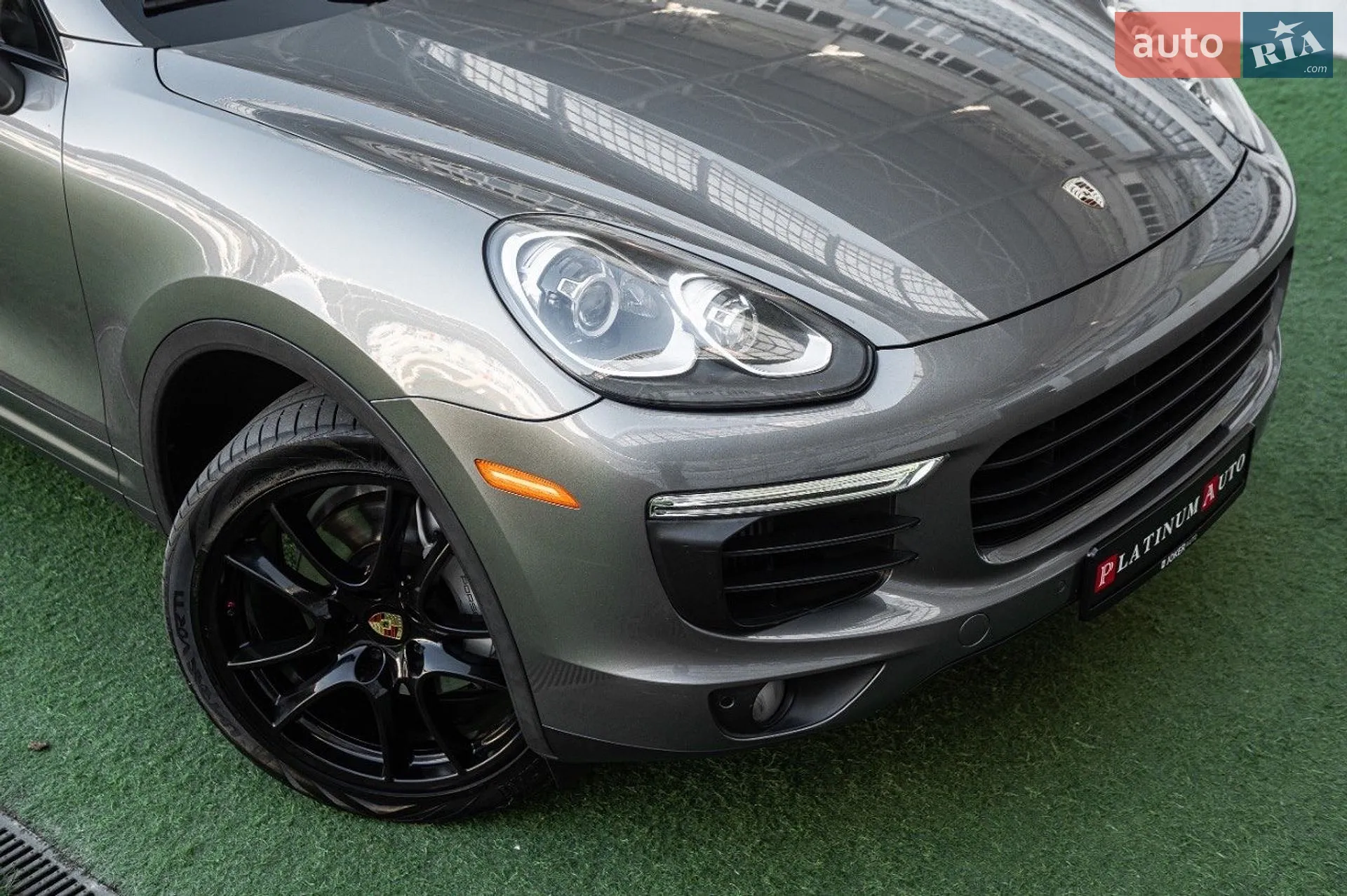 2016 Porsche Cayenne - мініатюра 6