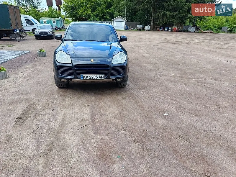 Porsche Cayenne 2003
