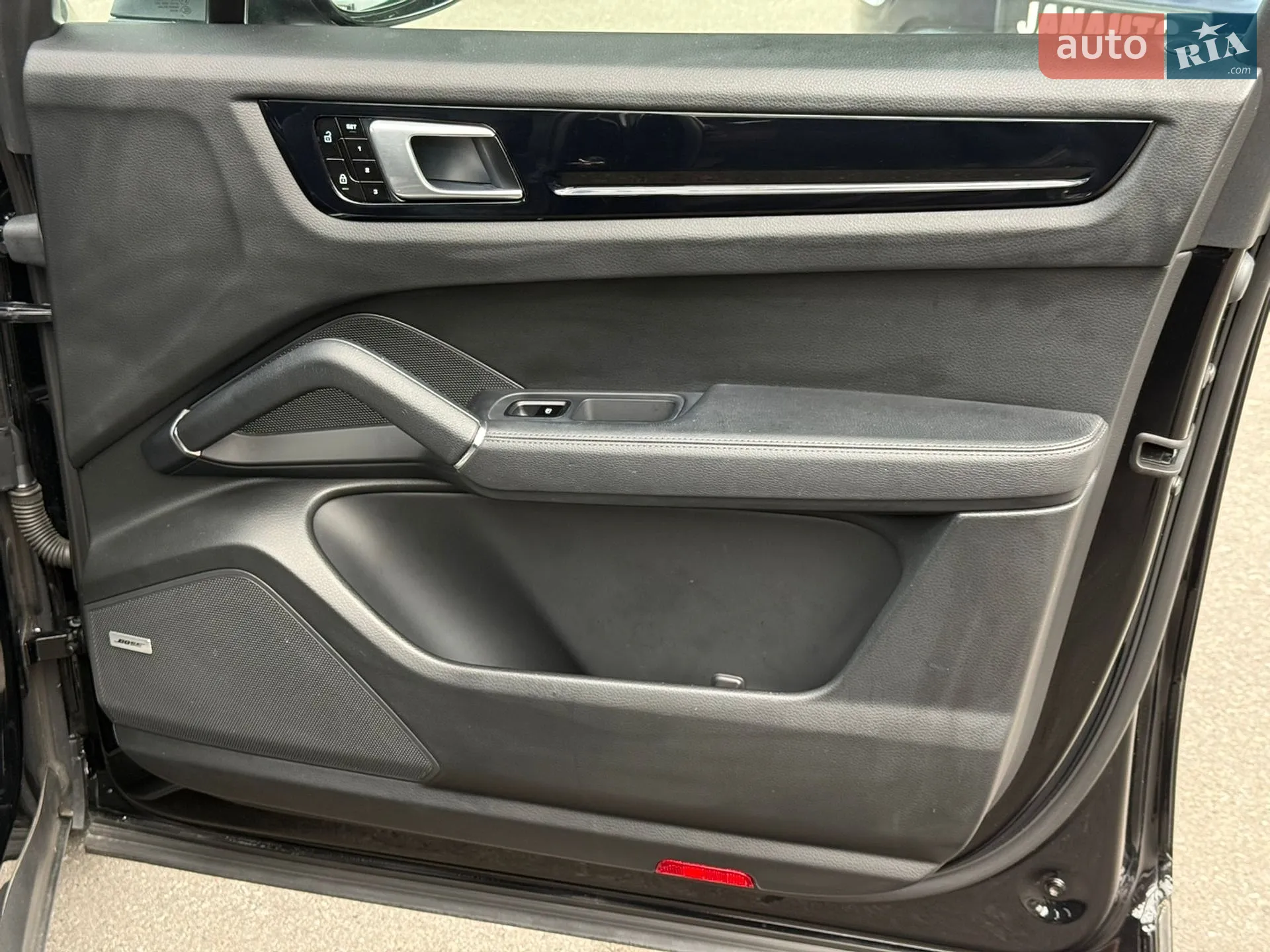 2021 Porsche Cayenne - мініатюра 15