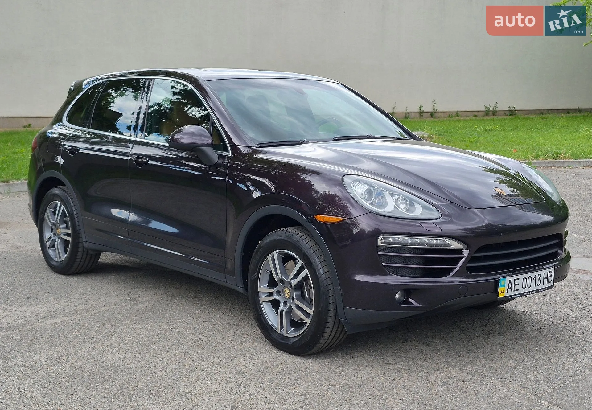 2012 Porsche Cayenne - мініатюра 2
