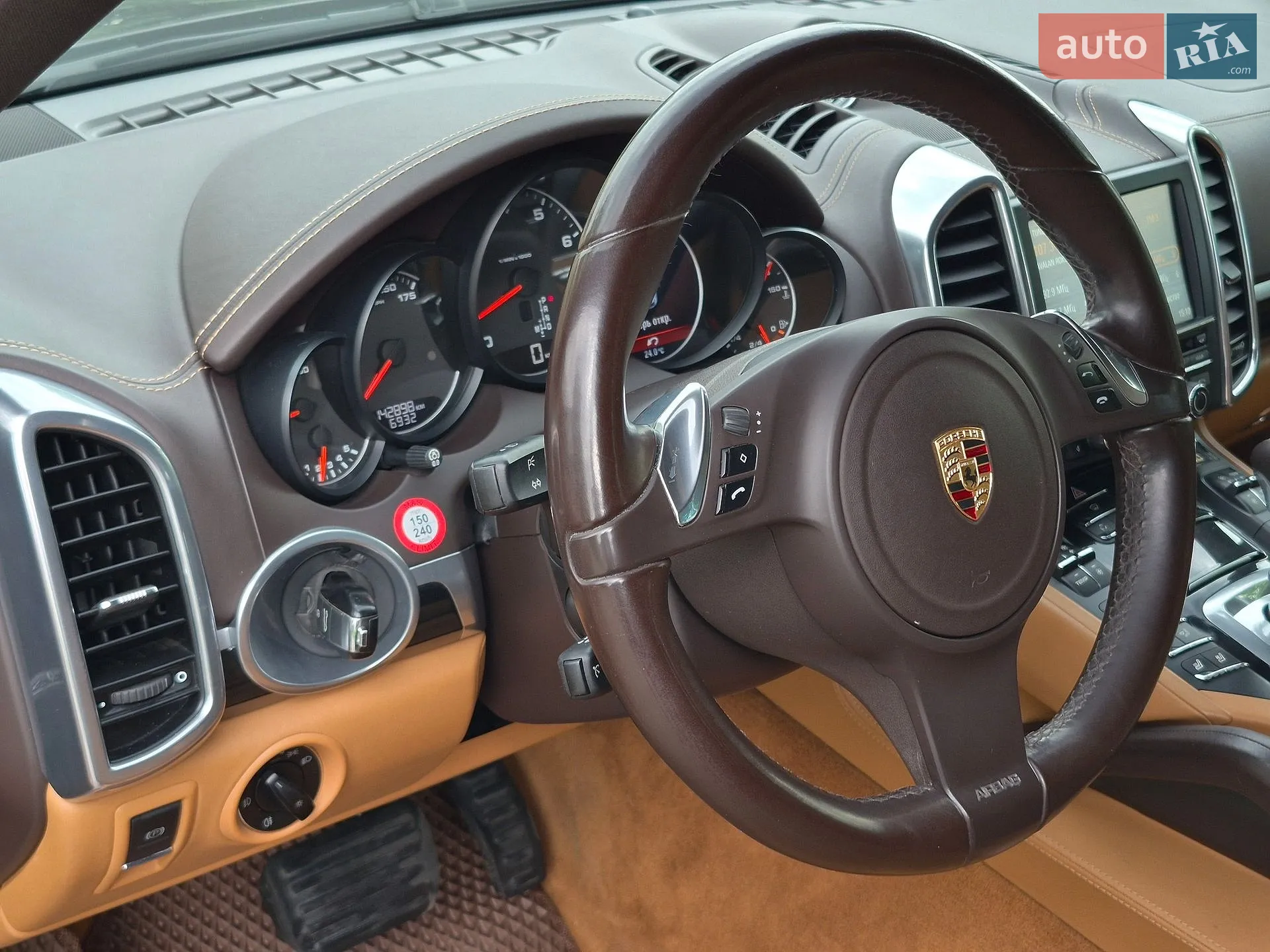 2012 Porsche Cayenne - мініатюра 14