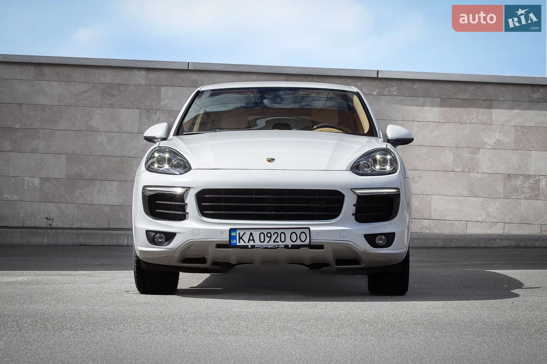 2015 Porsche Cayenne - мініатюра 8