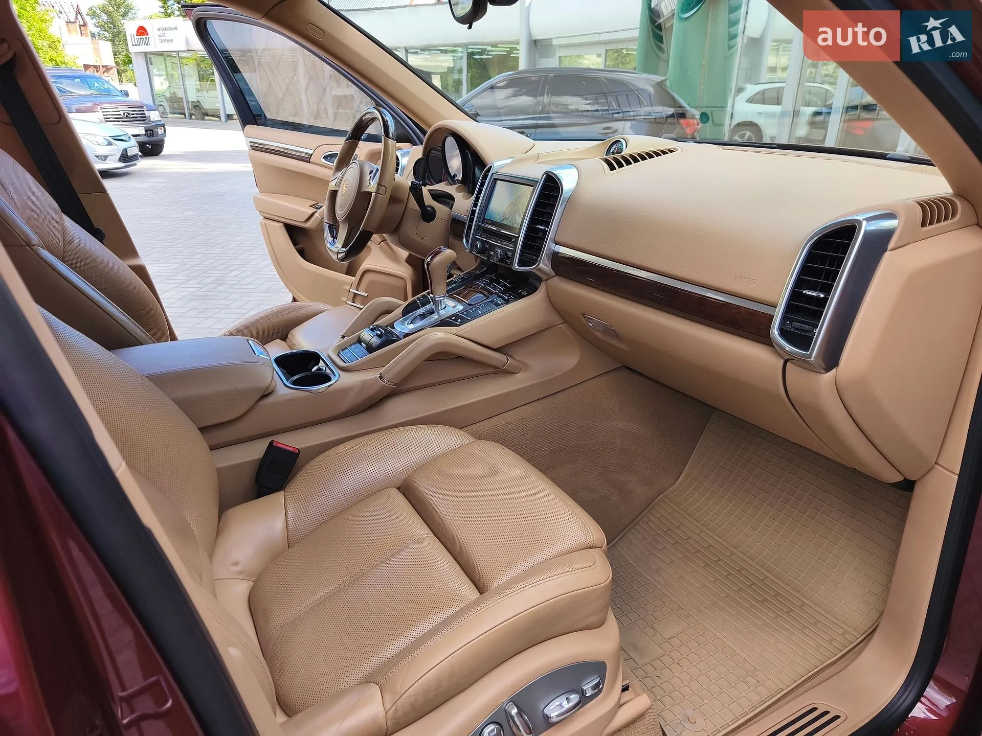 2013 Porsche Cayenne - мініатюра 15
