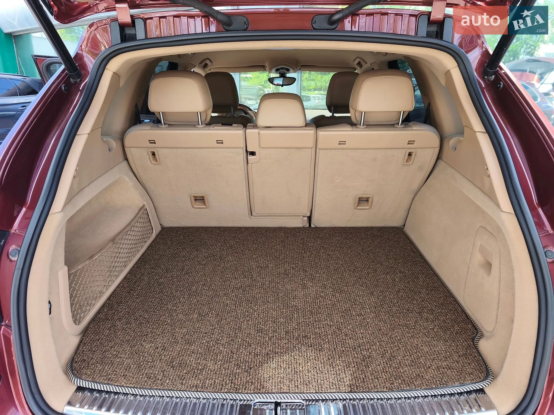 2013 Porsche Cayenne - мініатюра 26
