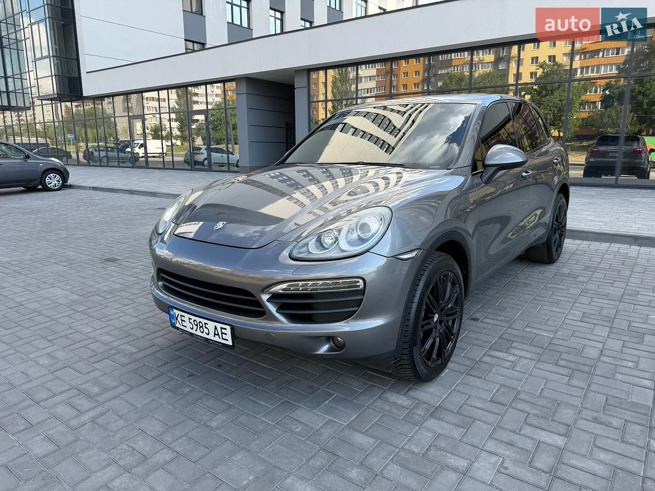 2011 Porsche Cayenne - мініатюра 25