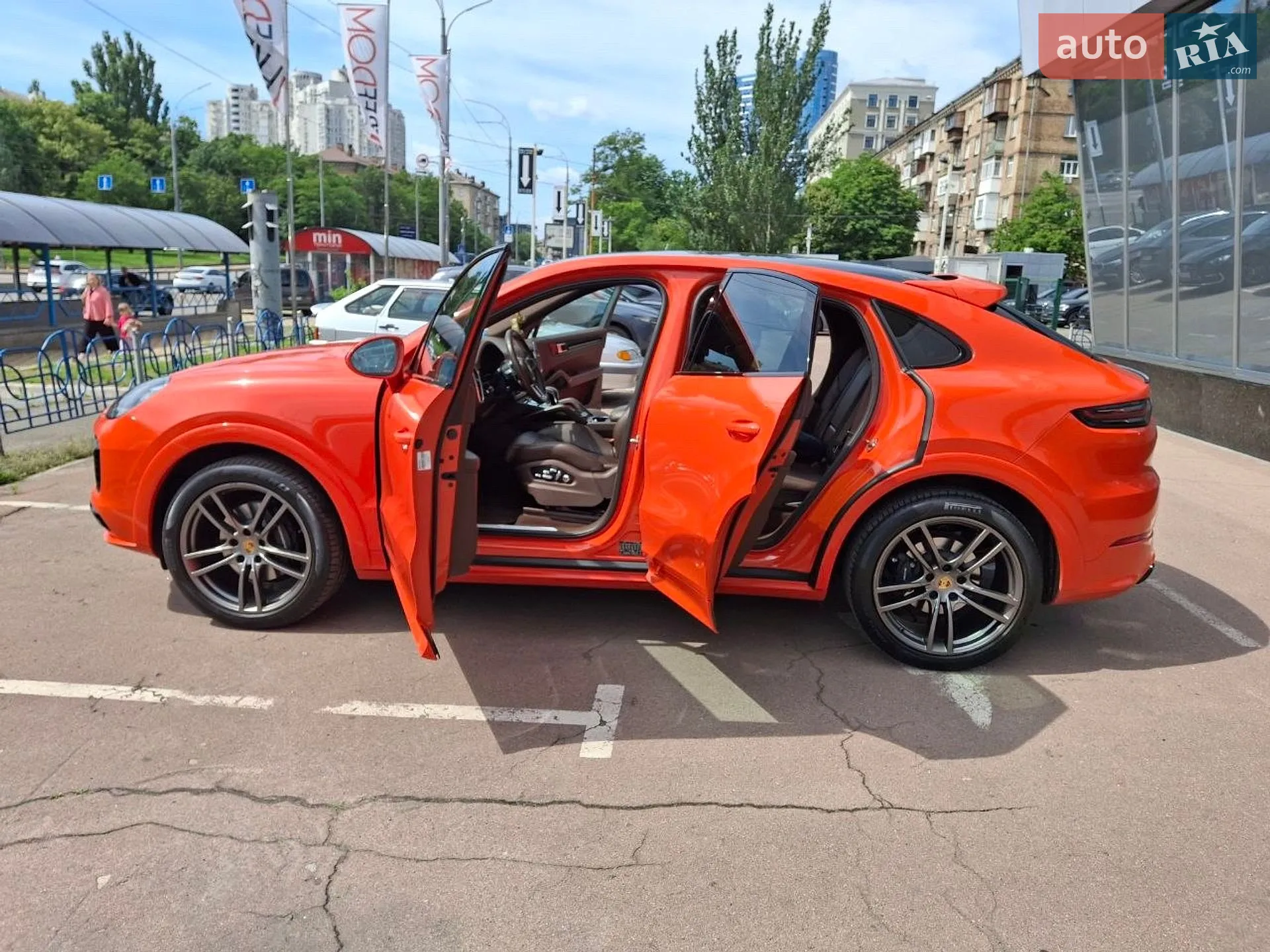 2020 Porsche Cayenne - мініатюра 10