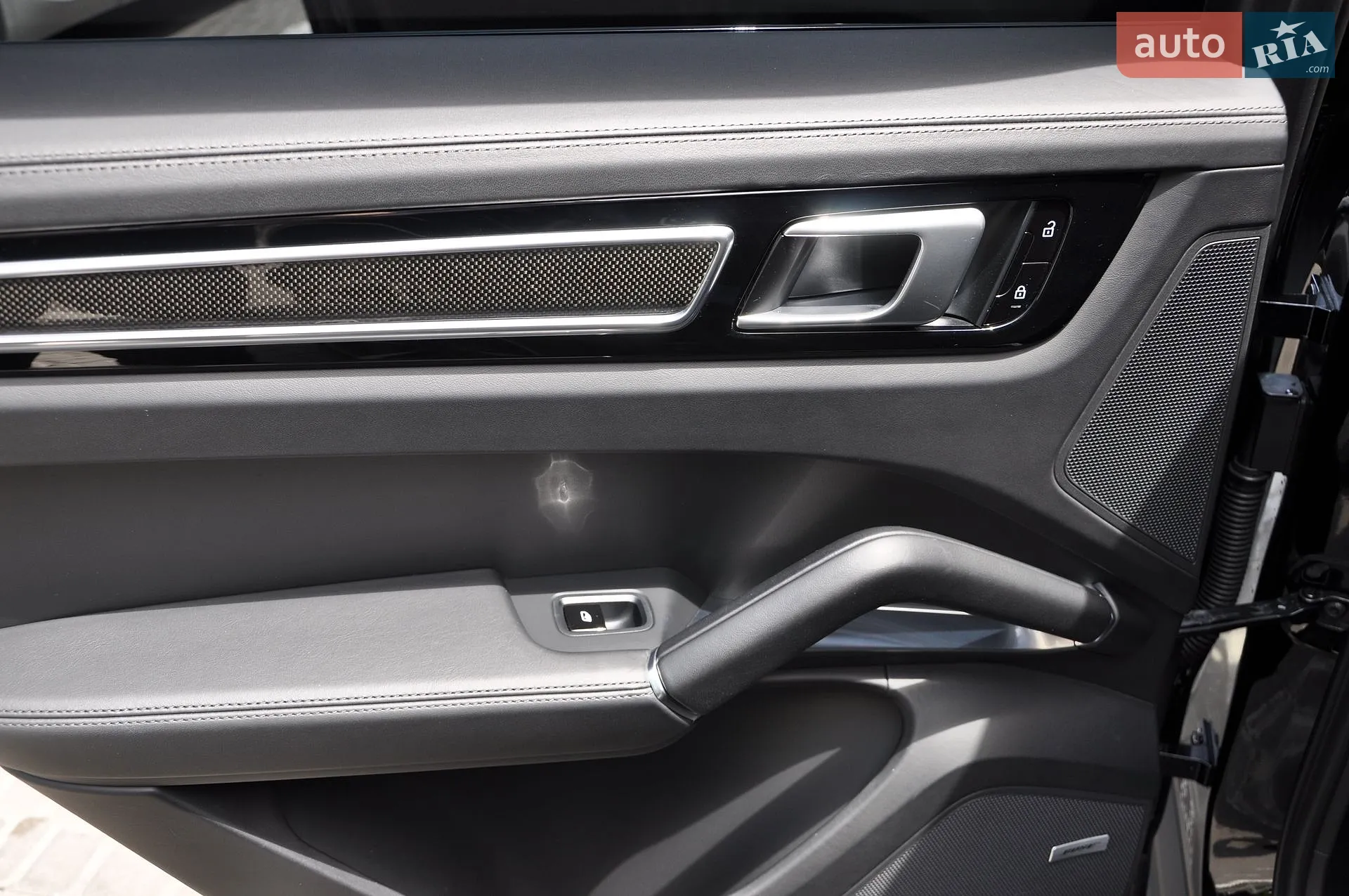 2019 Porsche Cayenne - мініатюра 20