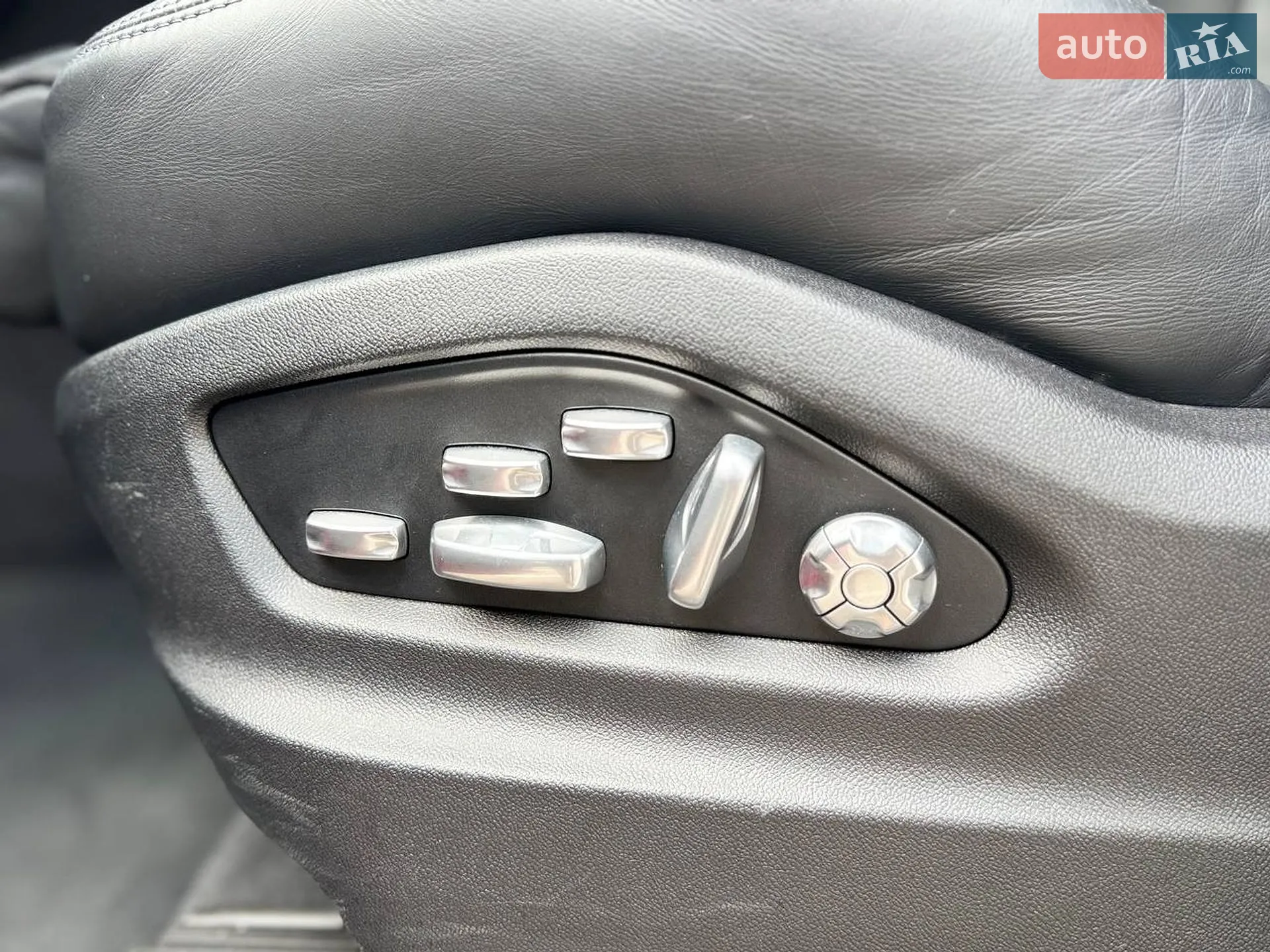 2021 Porsche Cayenne - мініатюра 21