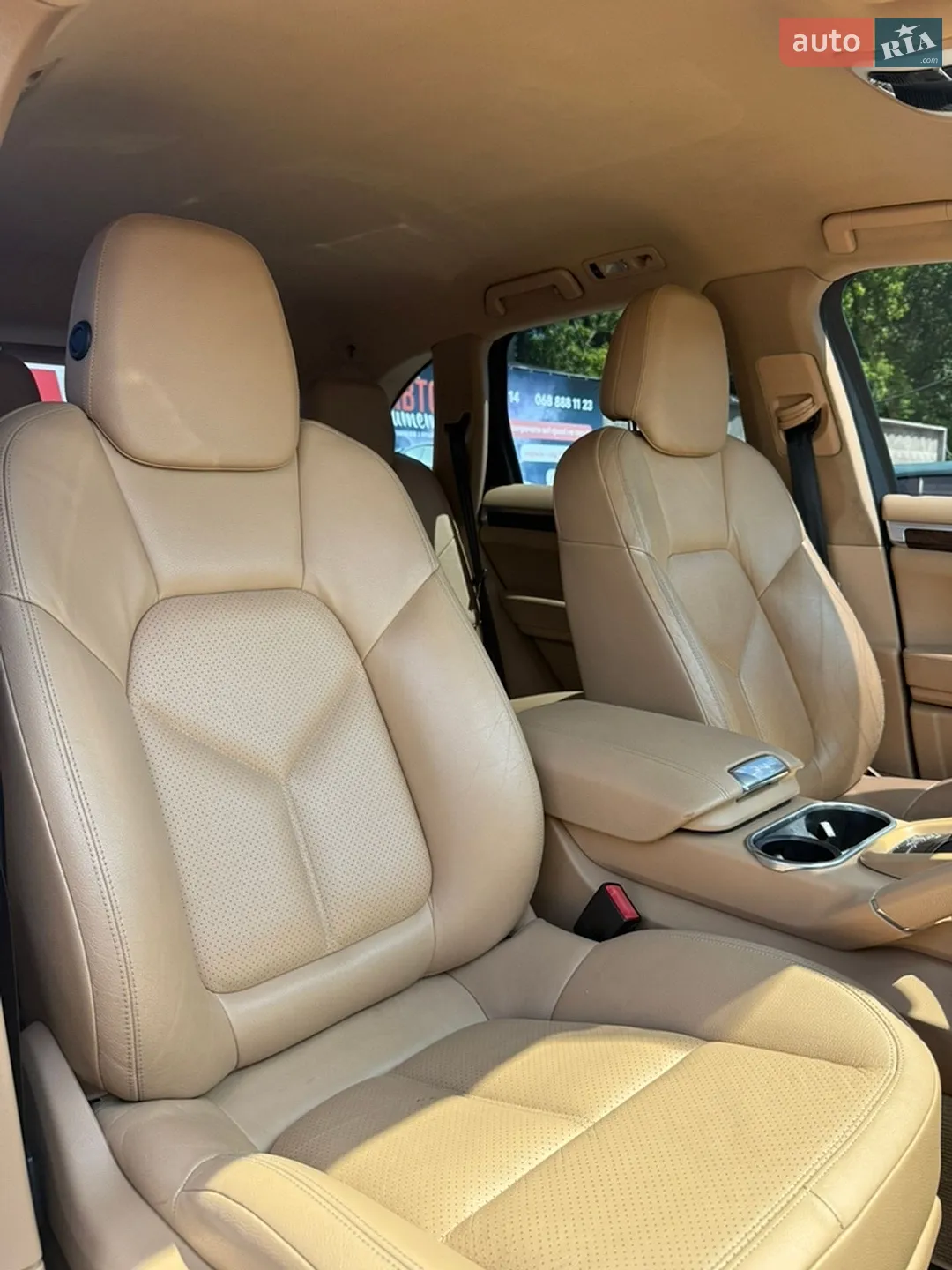 2011 Porsche Cayenne - мініатюра 13