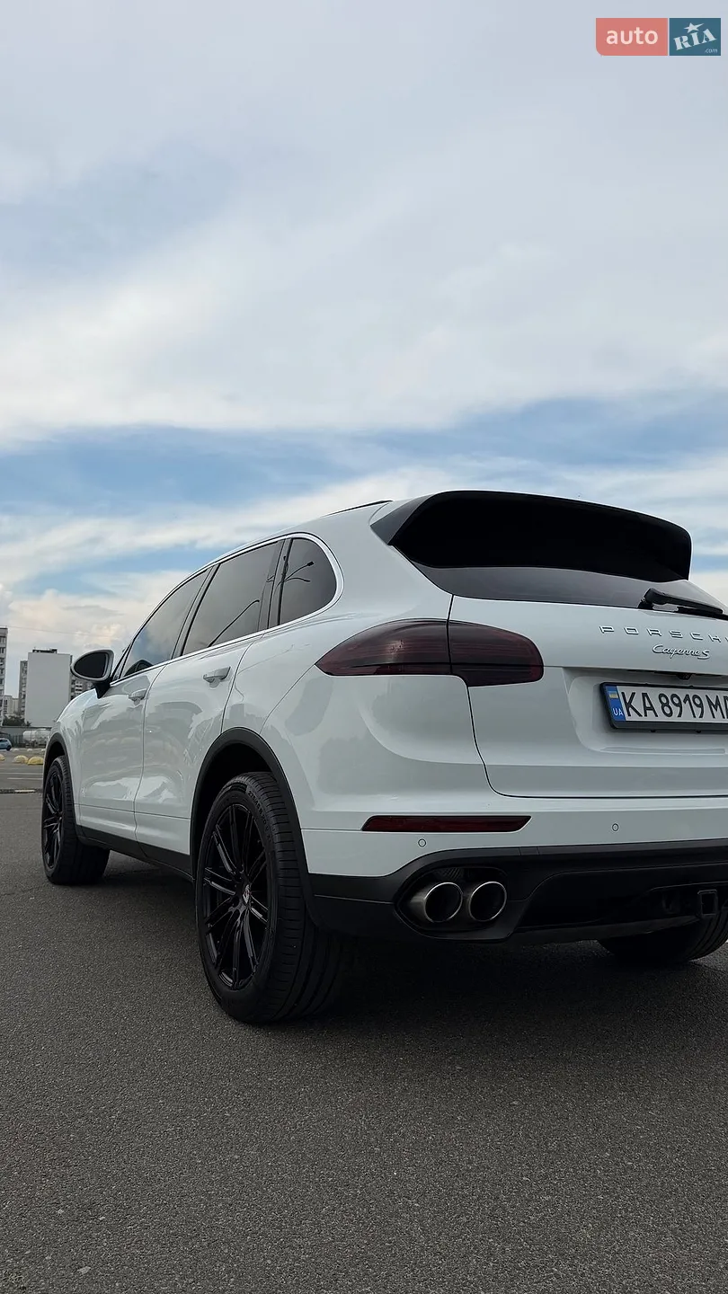 2014 Porsche Cayenne - мініатюра 4