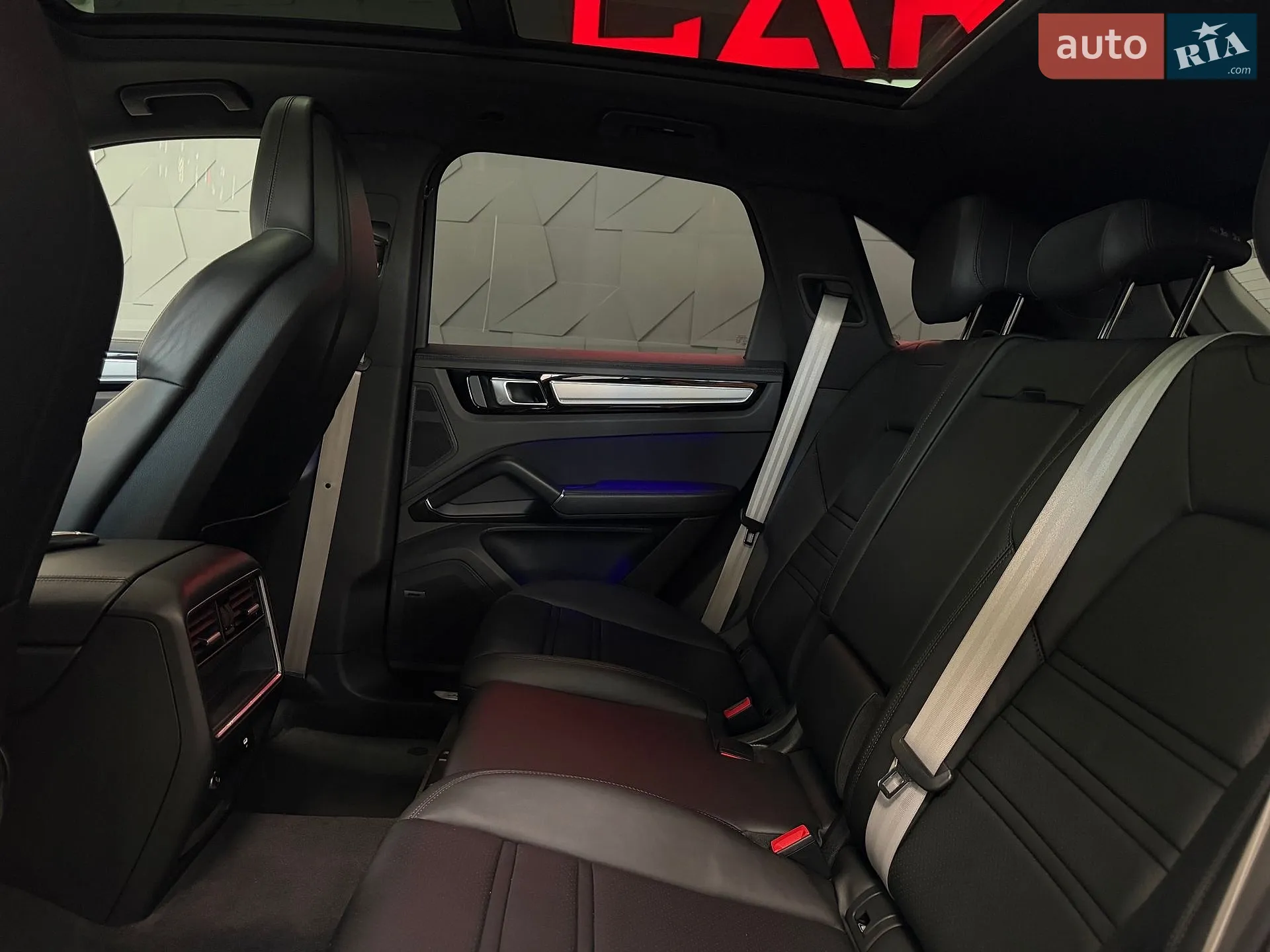 2022 Porsche Cayenne - мініатюра 50