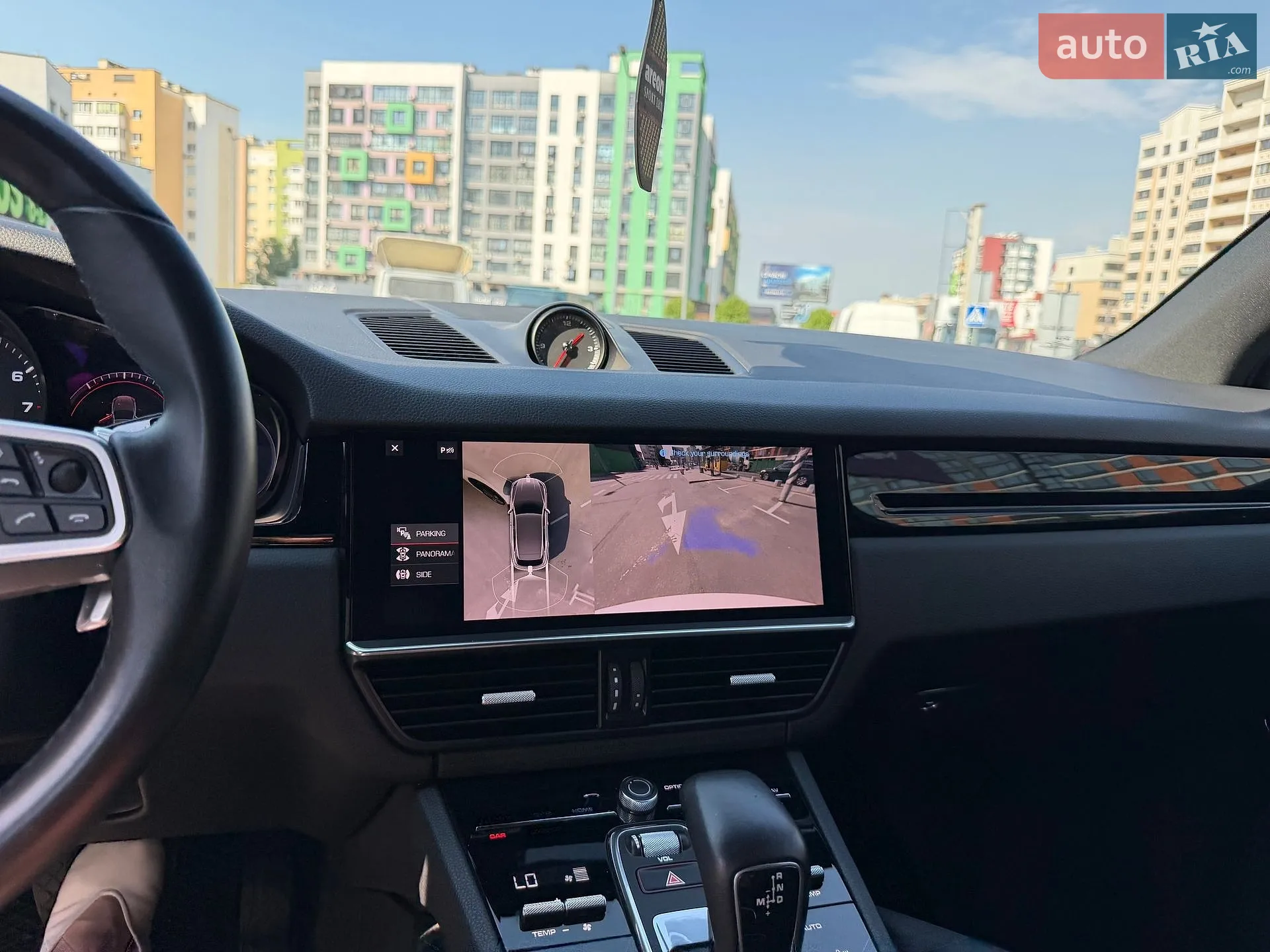 2020 Porsche Cayenne - мініатюра 16