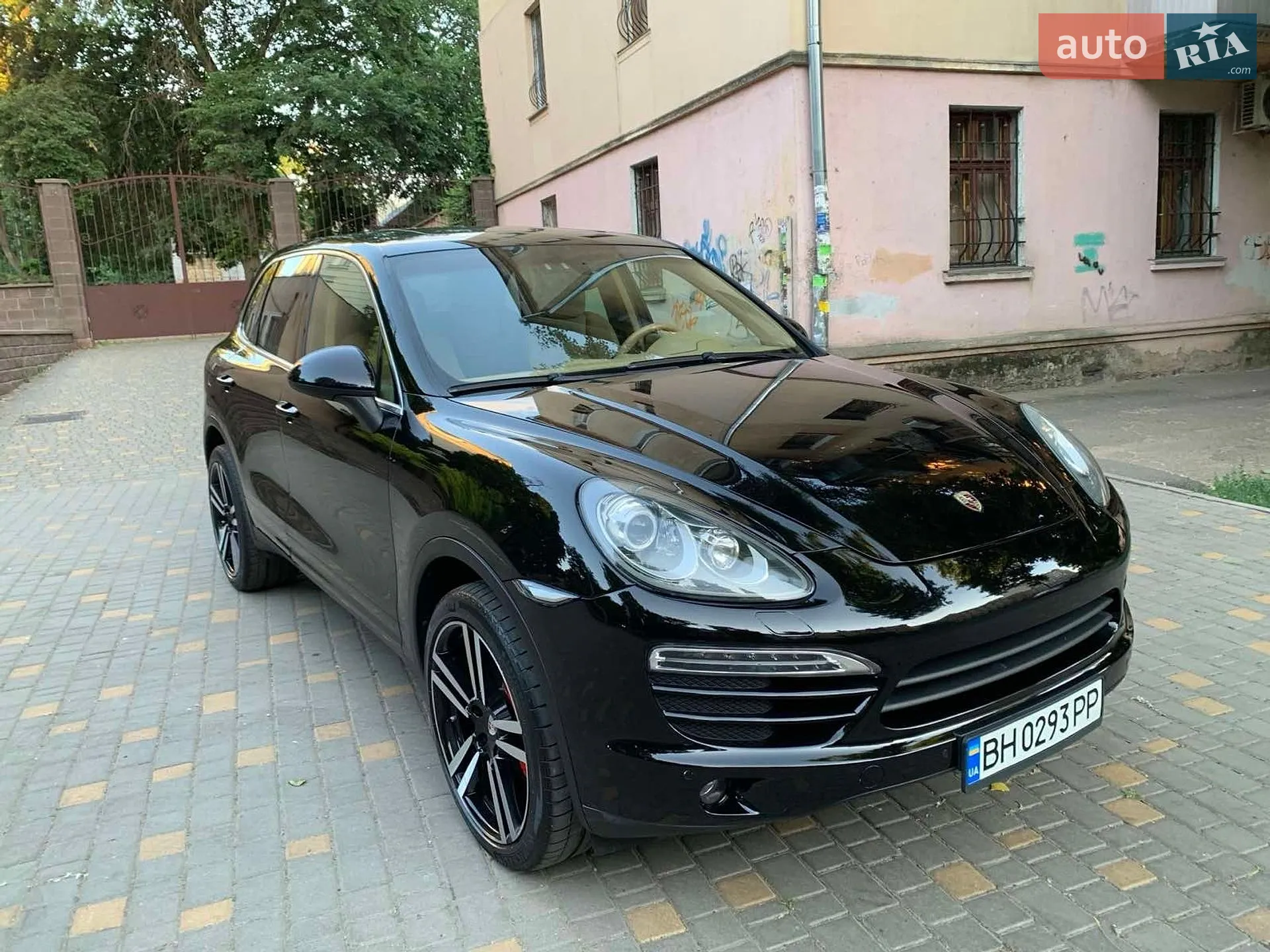 2011 Porsche Cayenne - мініатюра 11
