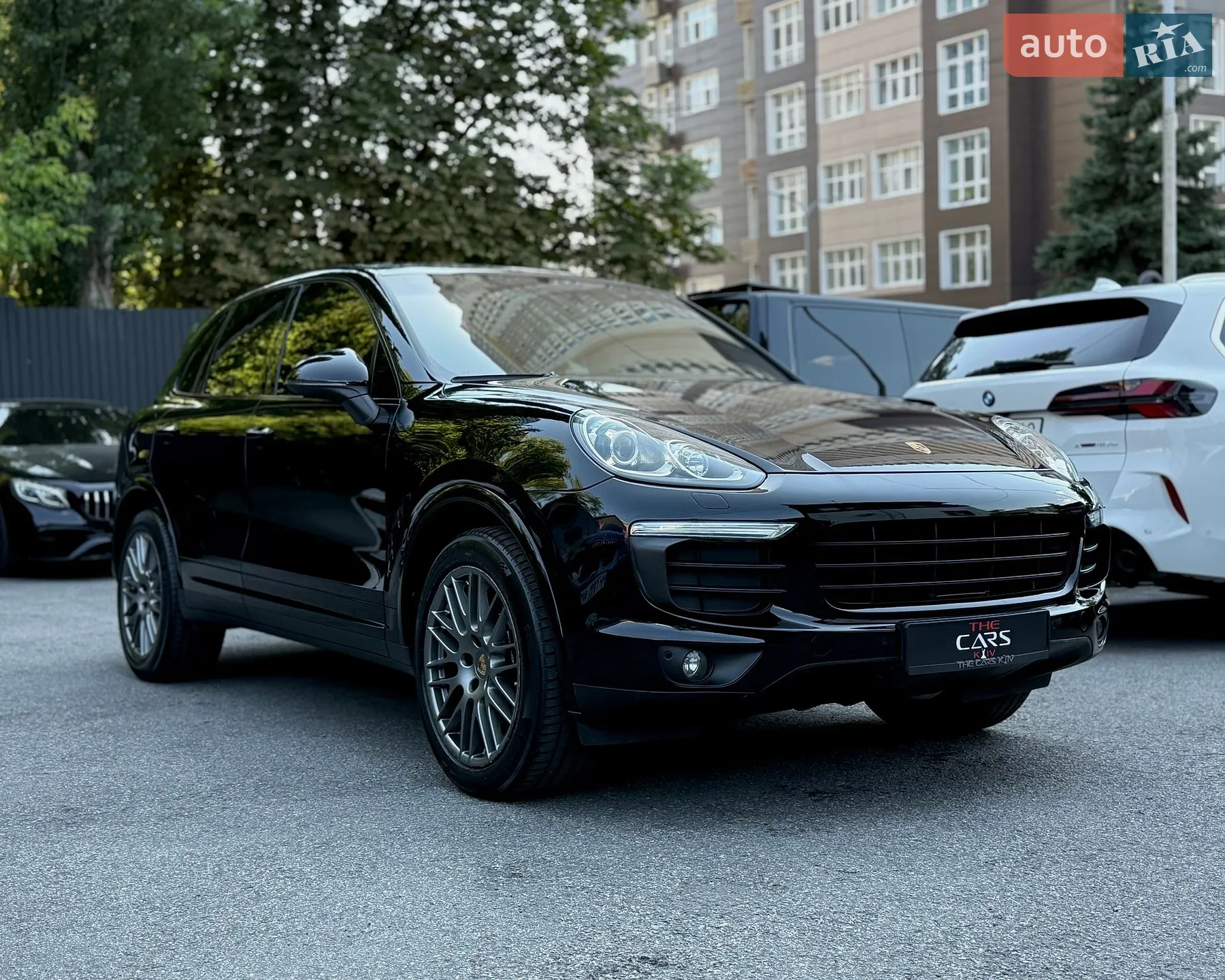 2017 Porsche Cayenne - мініатюра 3