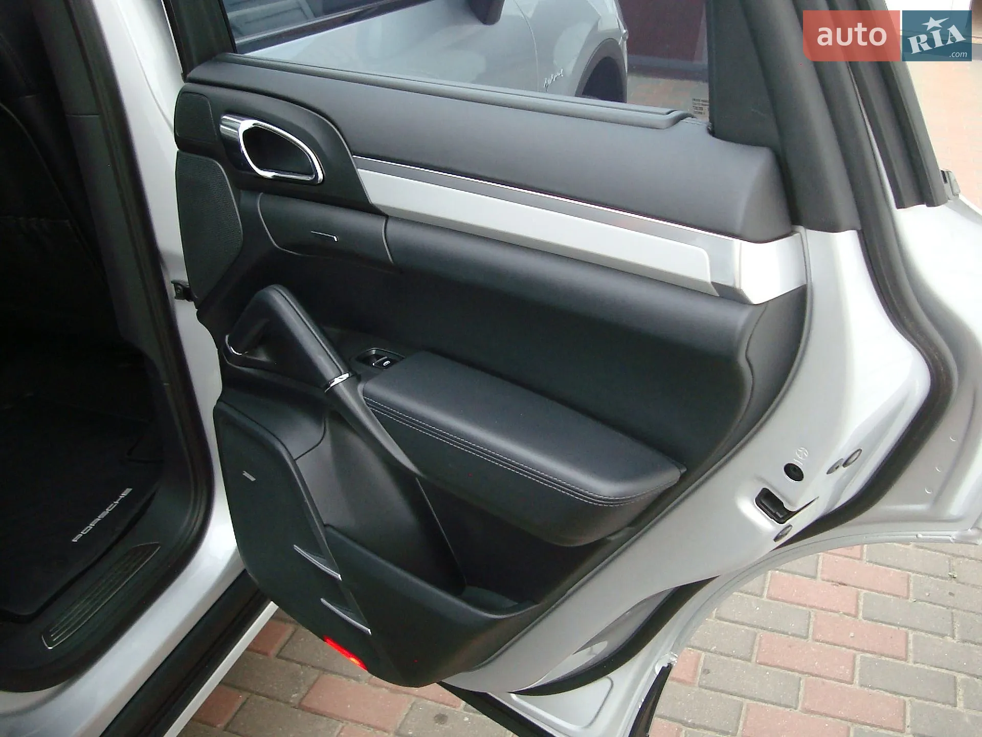 2014 Porsche Cayenne - мініатюра 19