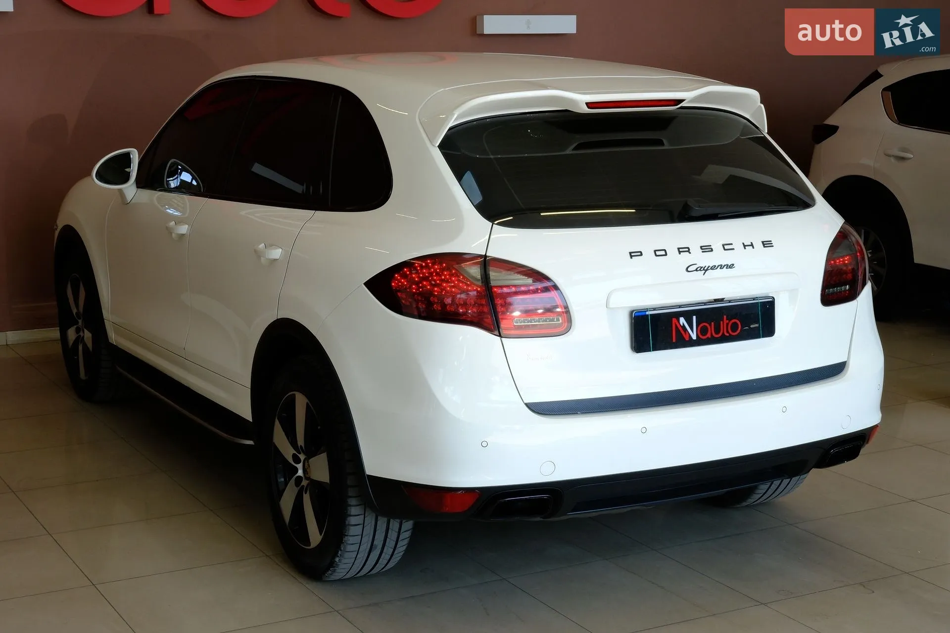2011 Porsche Cayenne - мініатюра 14