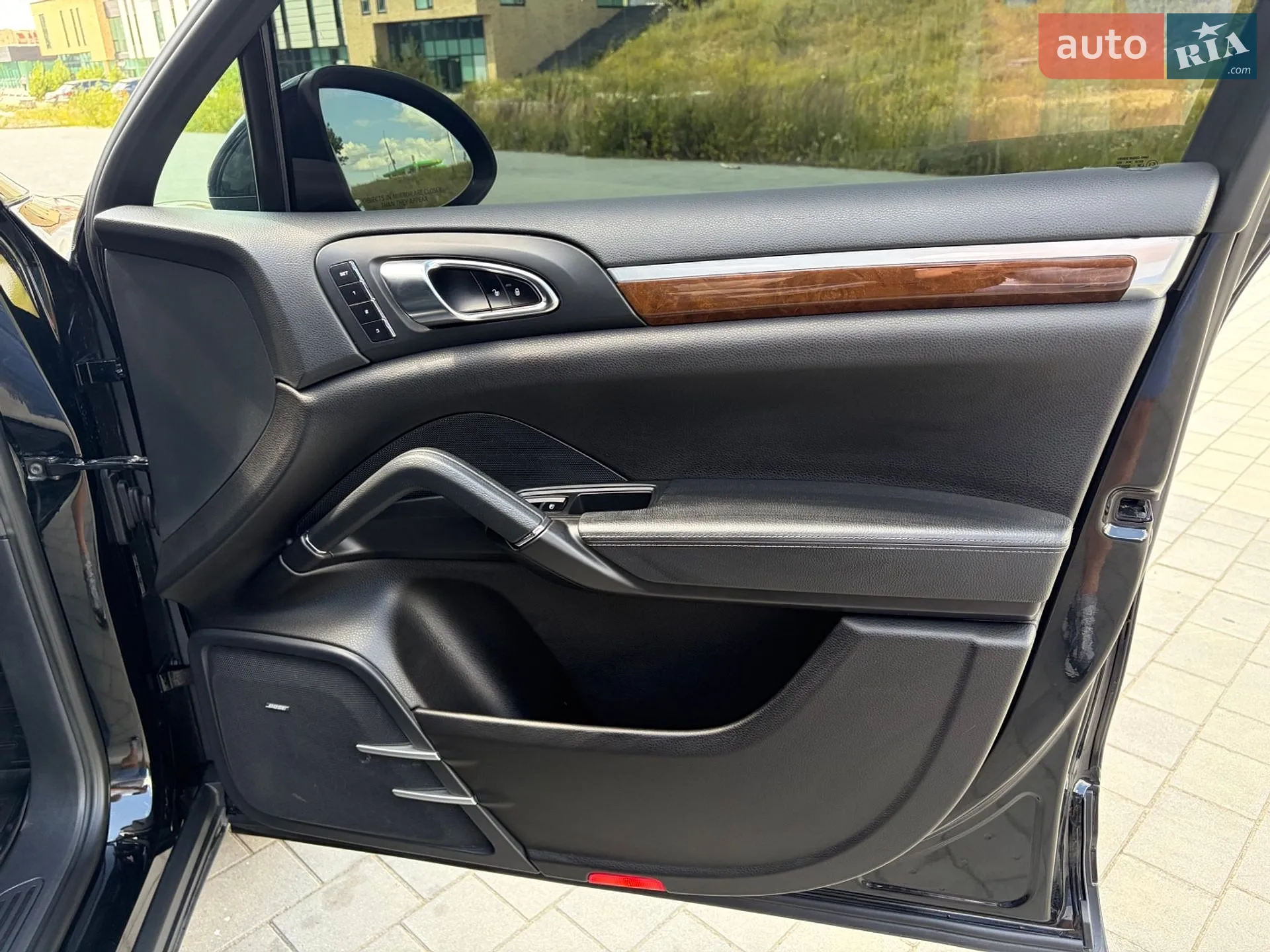 Porsche Cayenne 2013 VIN WP1AF2A25ELA33093 фото оголошення 25 з 104