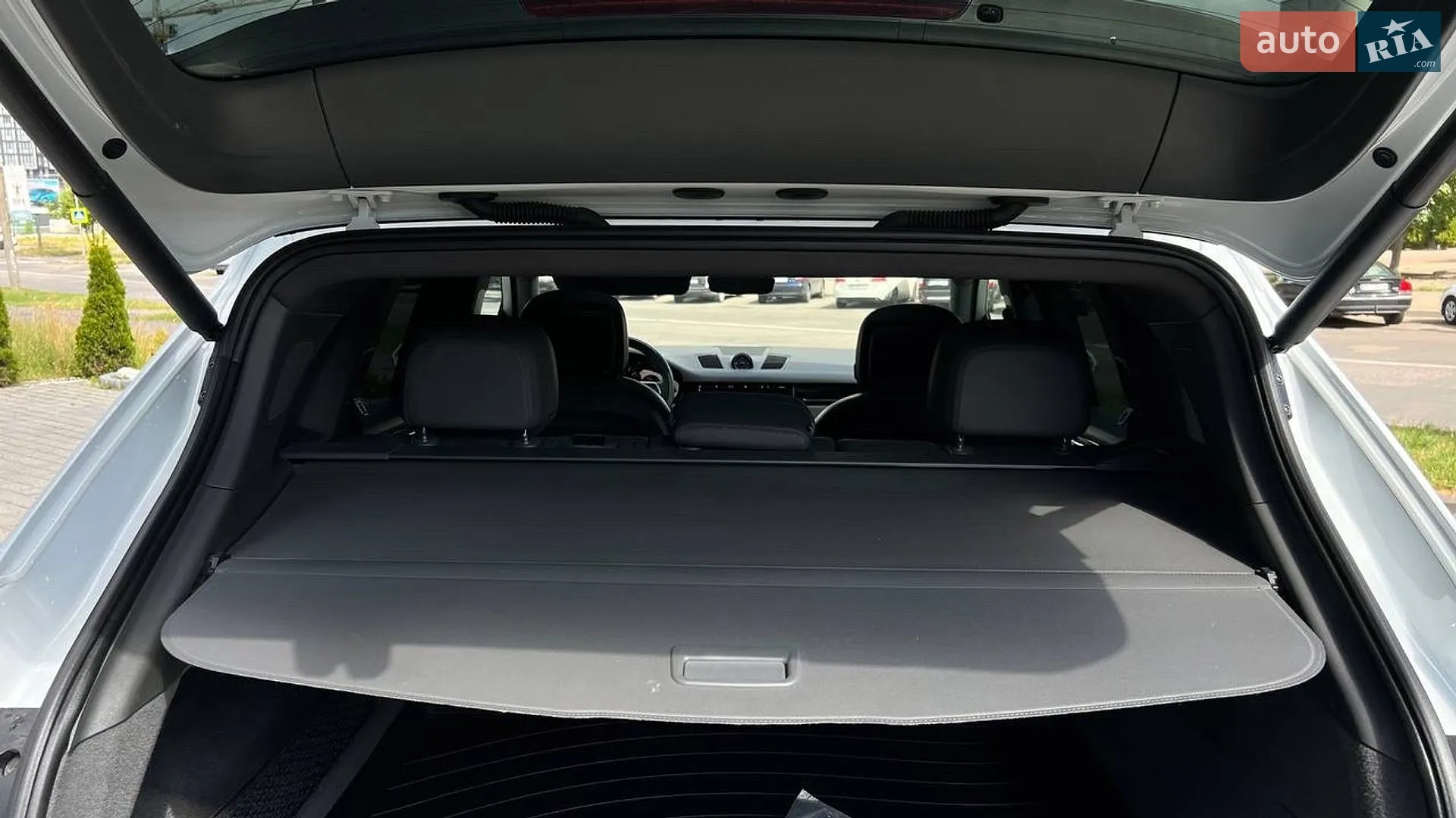2018 Porsche Cayenne - мініатюра 35