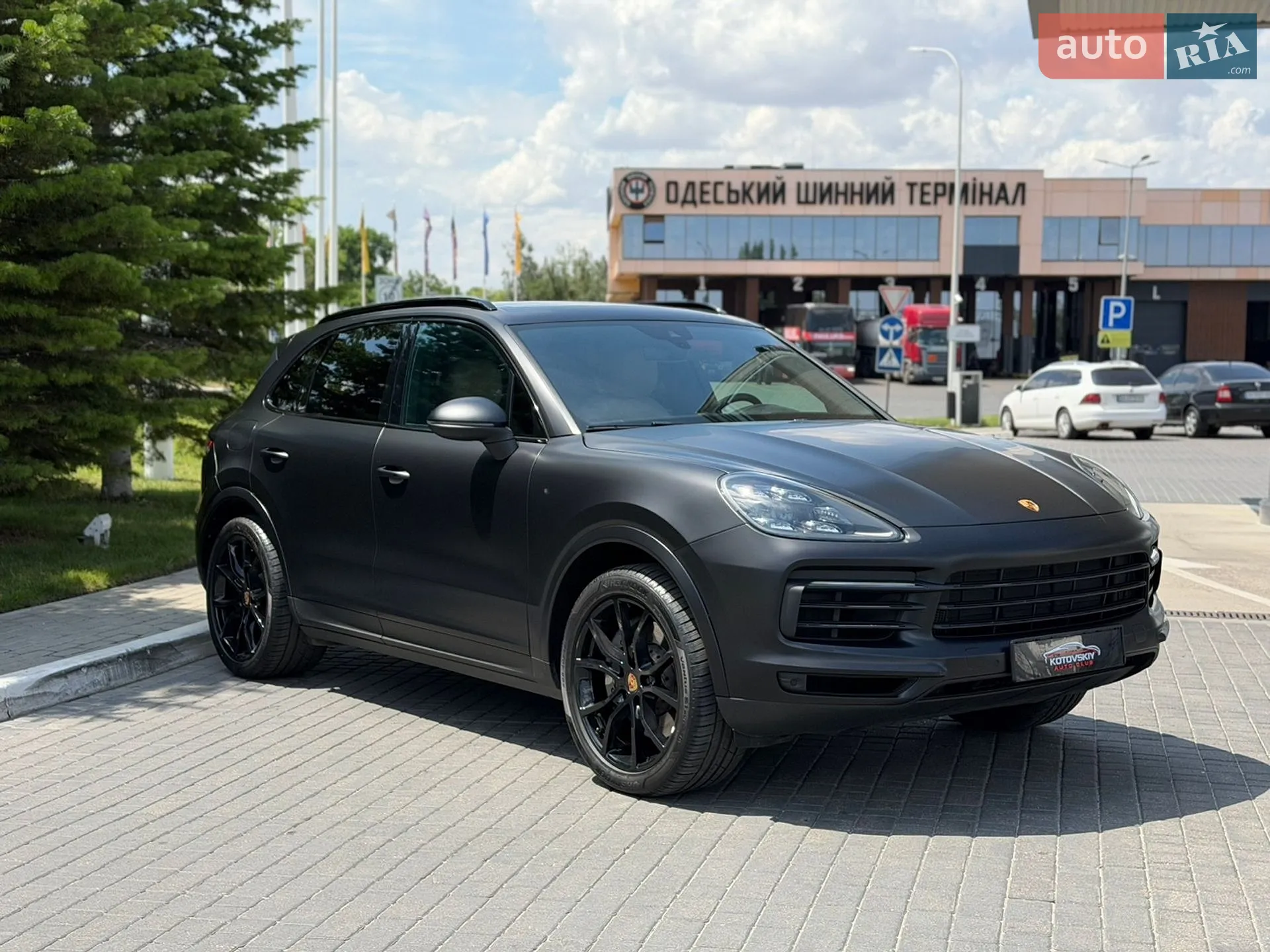 2019 Porsche Cayenne - мініатюра 6
