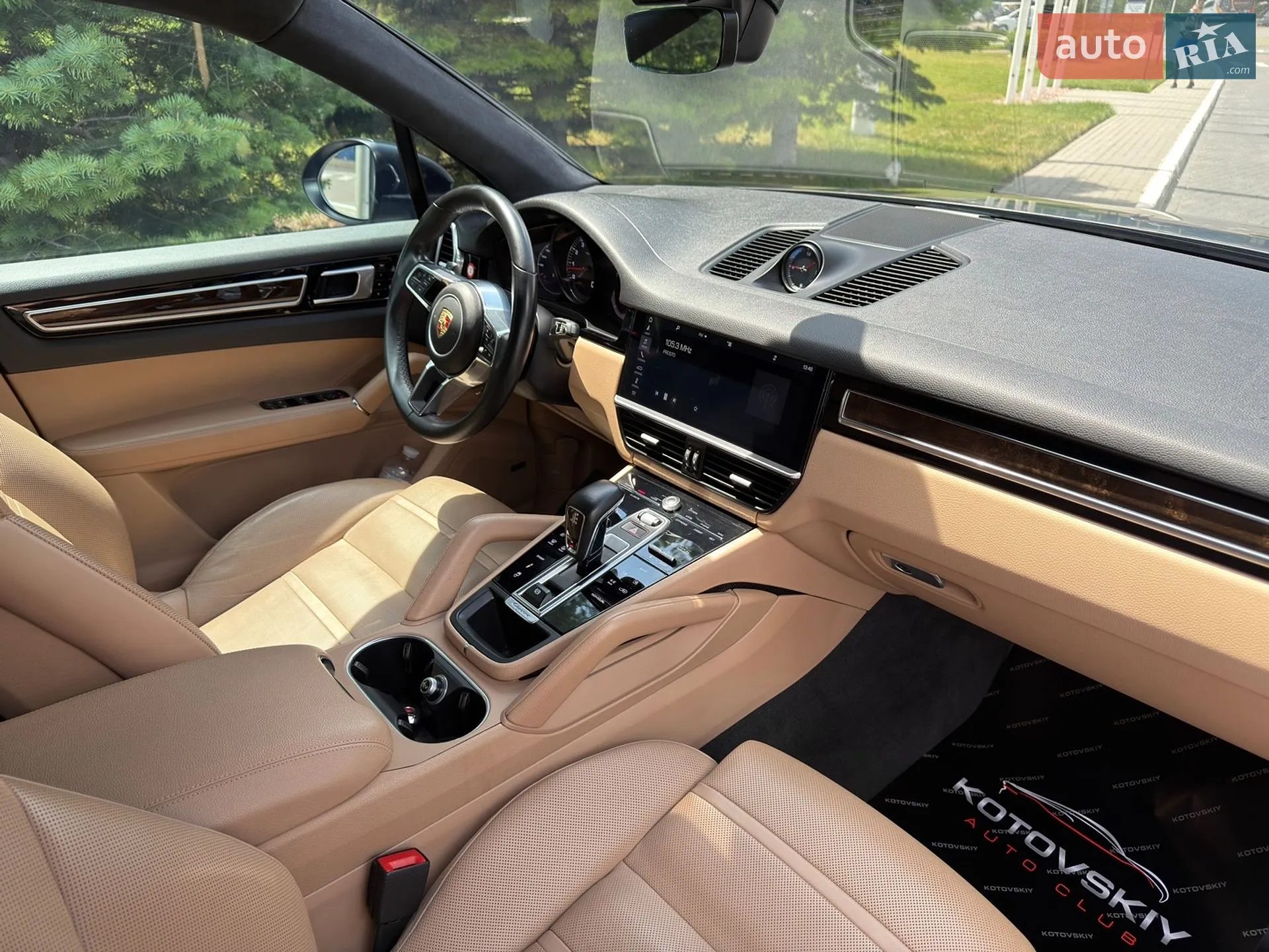 2019 Porsche Cayenne - мініатюра 17