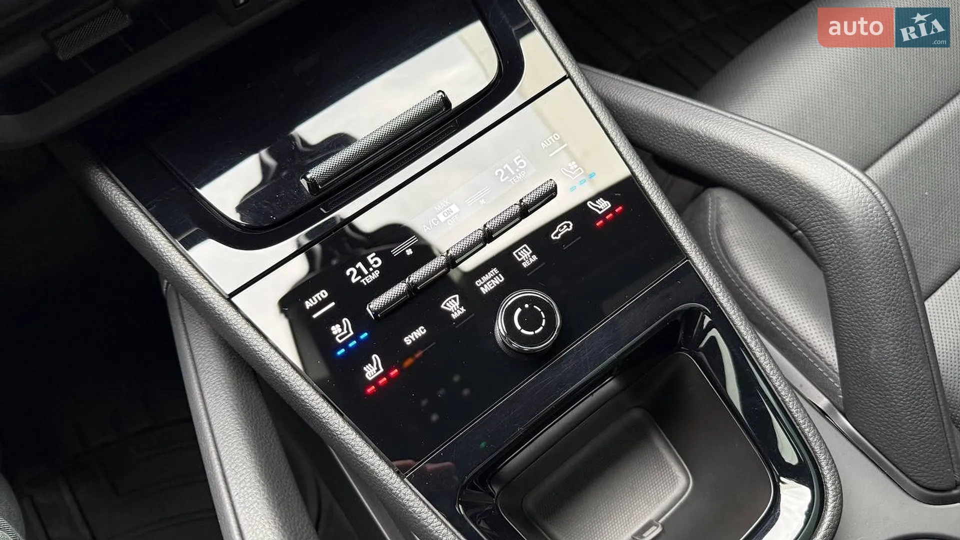 2023 Porsche Cayenne - мініатюра 29