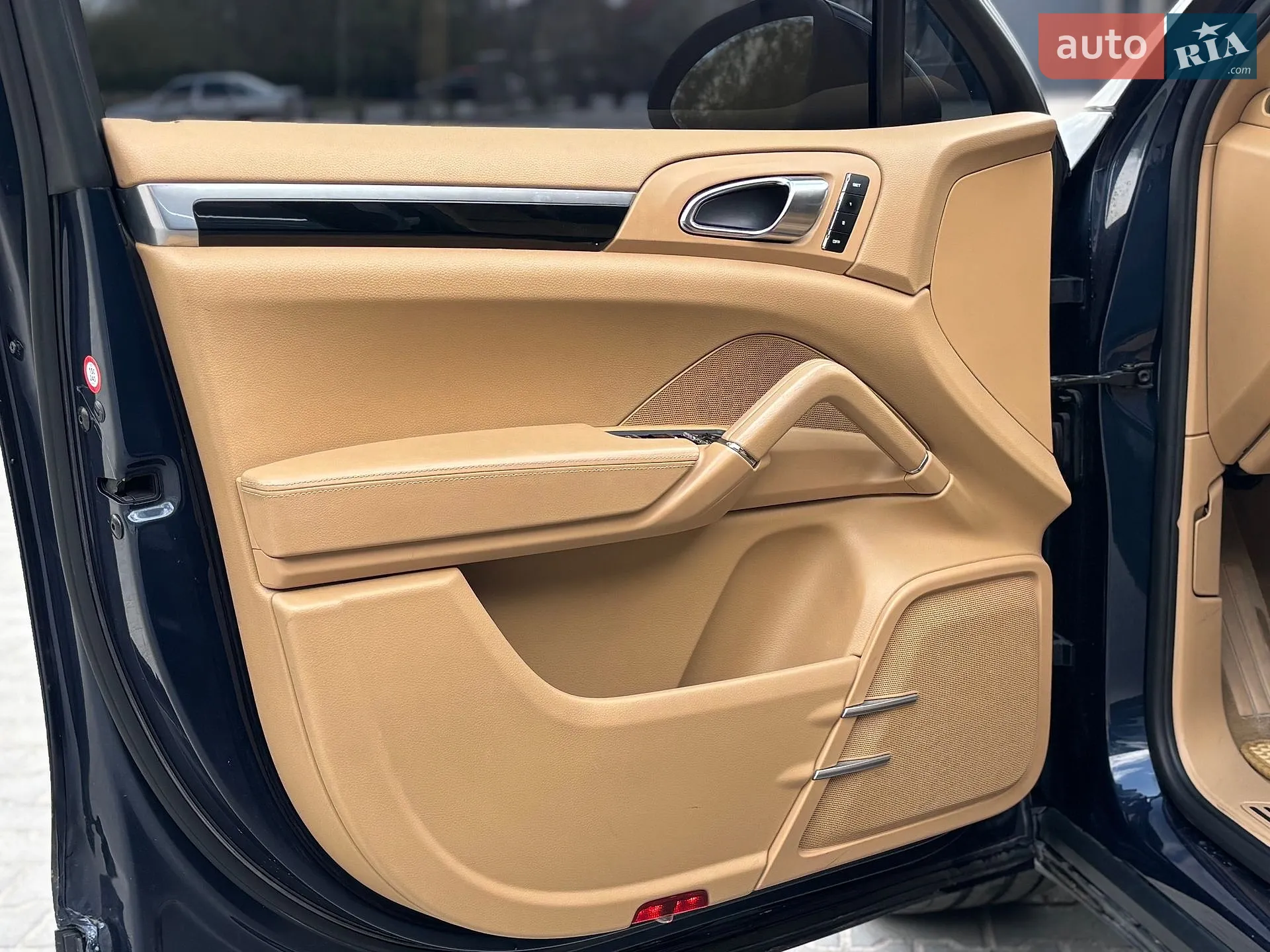 2011 Porsche Cayenne - мініатюра 19