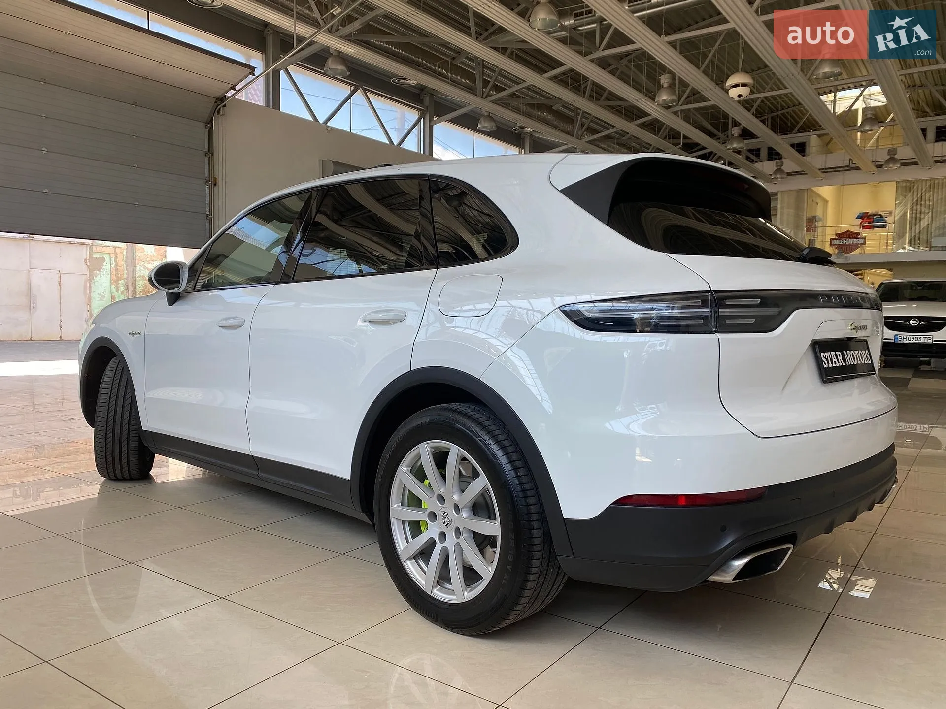 2019 Porsche Cayenne - мініатюра 10