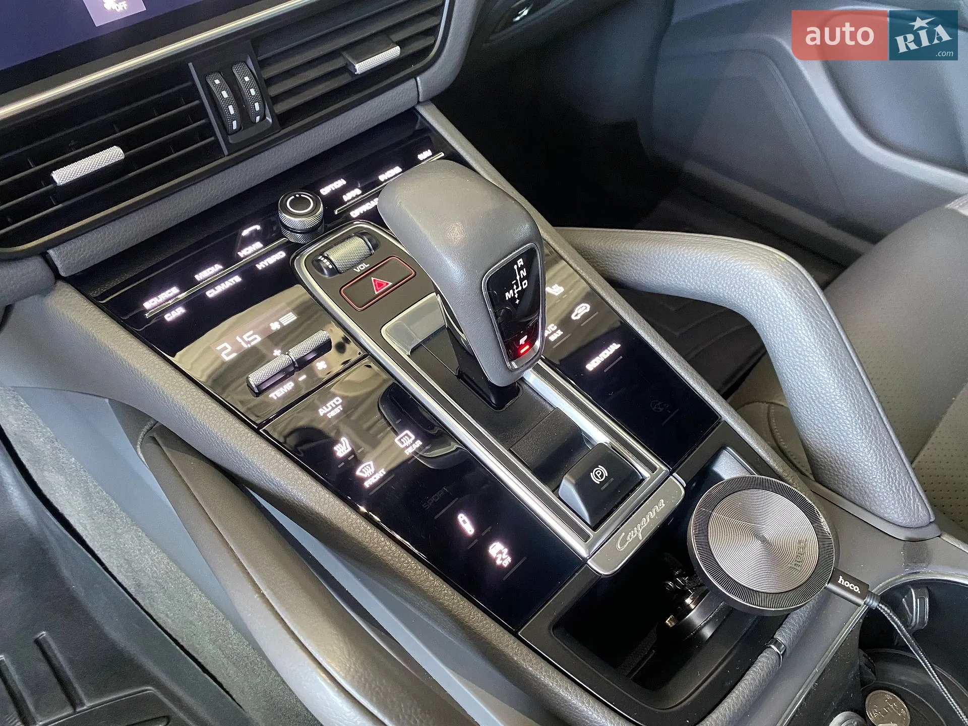 2019 Porsche Cayenne - мініатюра 31