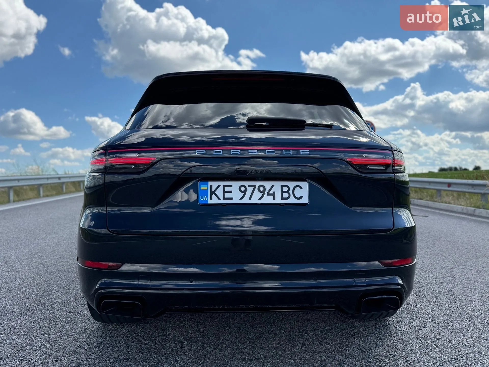 2019 Porsche Cayenne - мініатюра 16