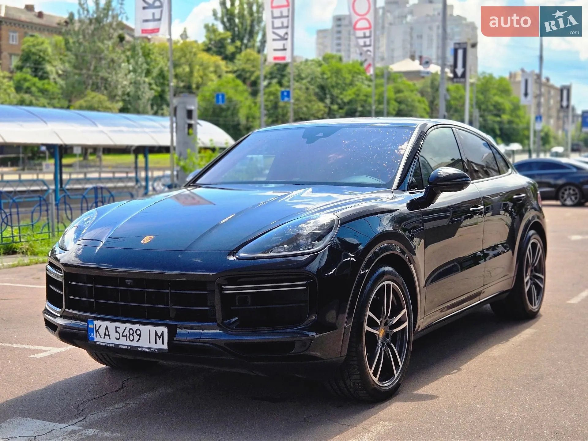 2021 Porsche Cayenne - мініатюра 2