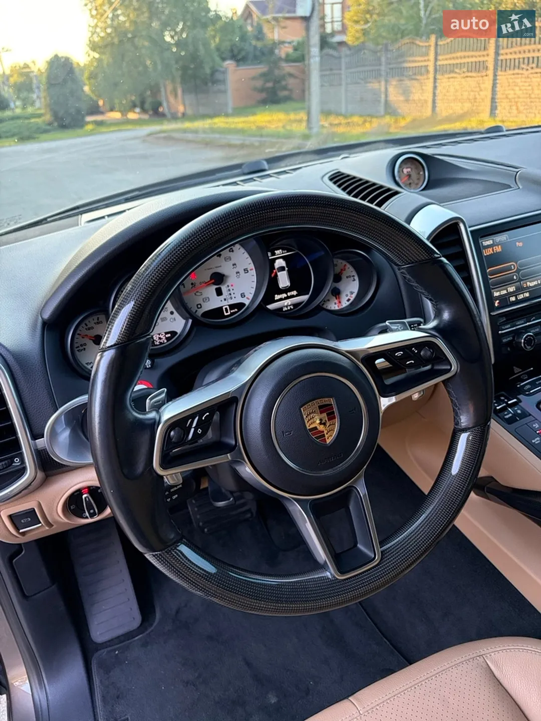 2016 Porsche Cayenne - мініатюра 35