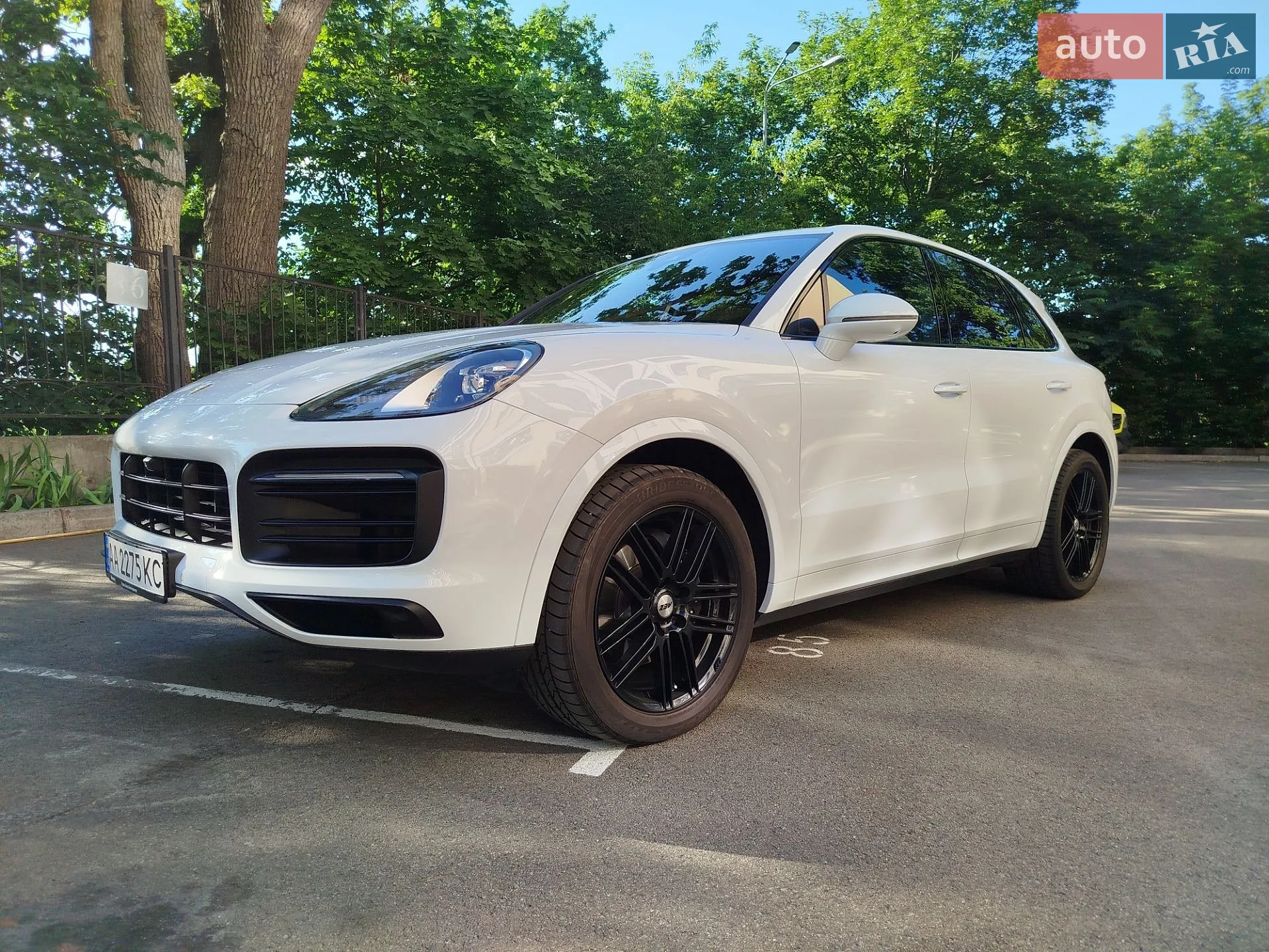 2019 Porsche Cayenne - мініатюра 2