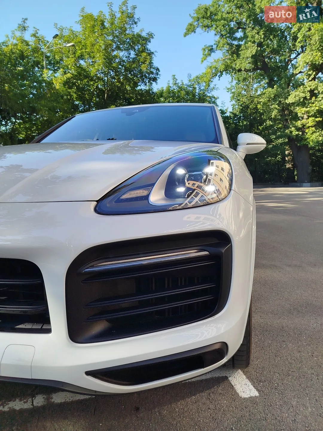 2019 Porsche Cayenne - мініатюра 3