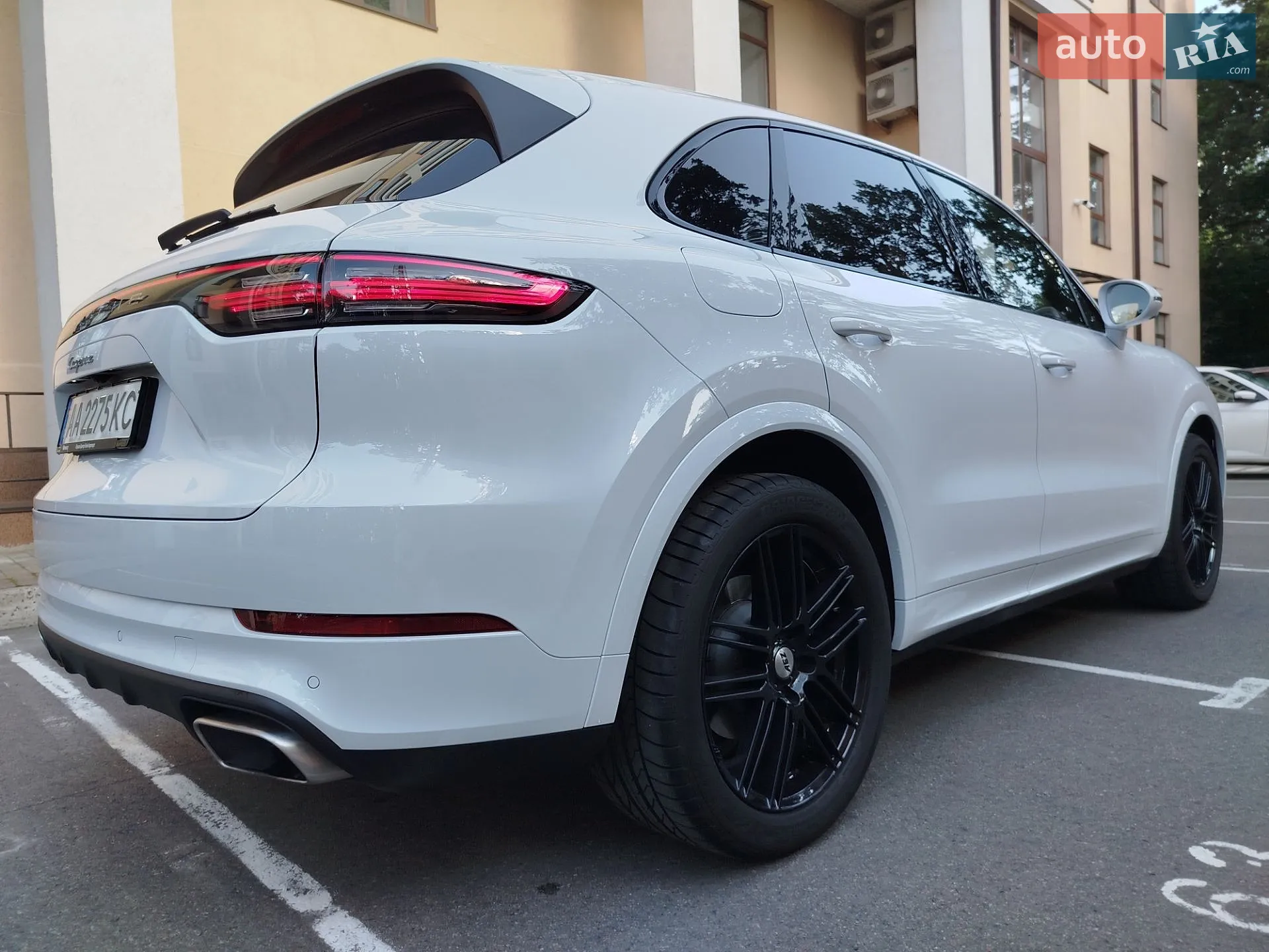 2019 Porsche Cayenne - мініатюра 17