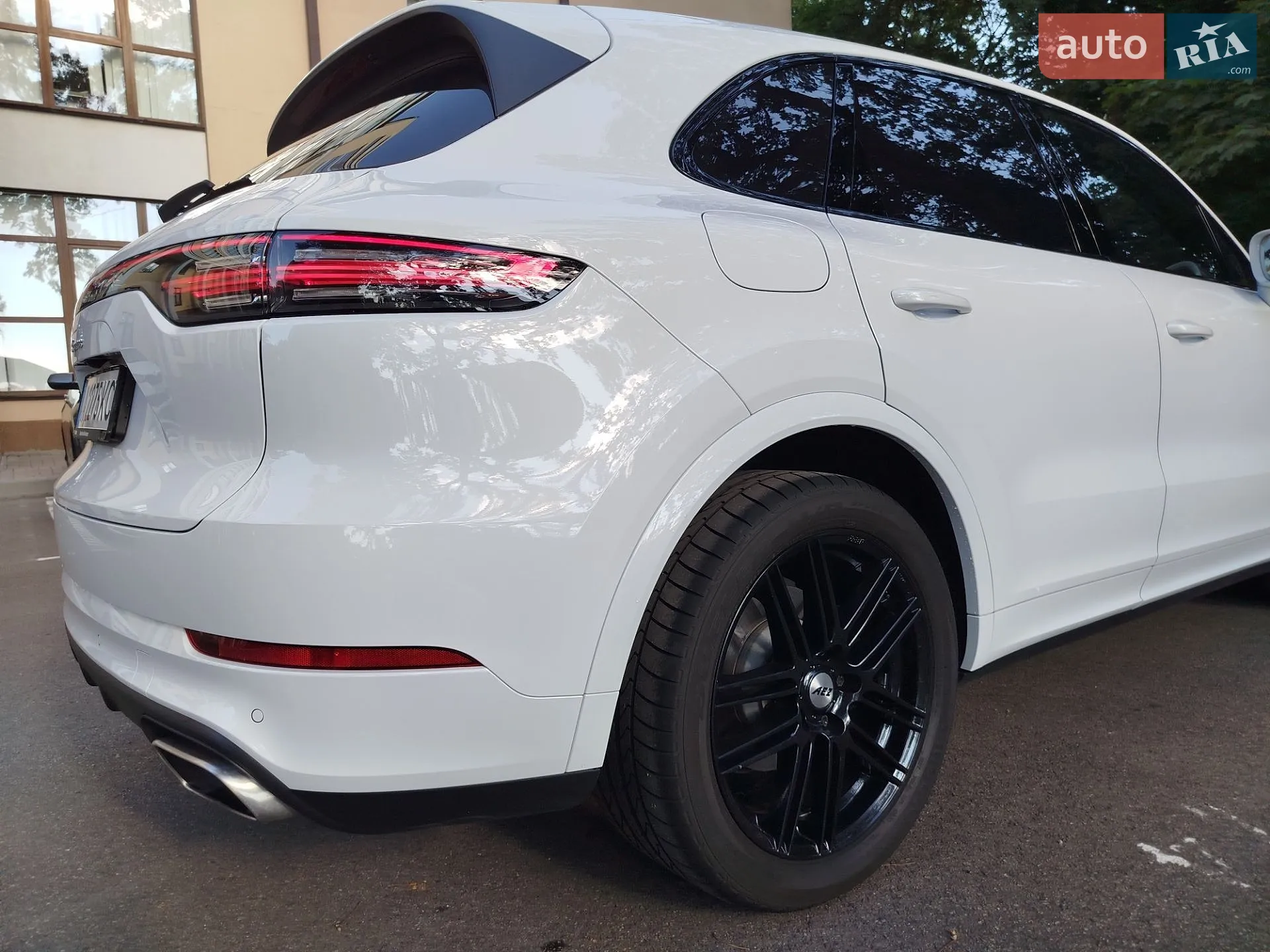 2019 Porsche Cayenne - мініатюра 22