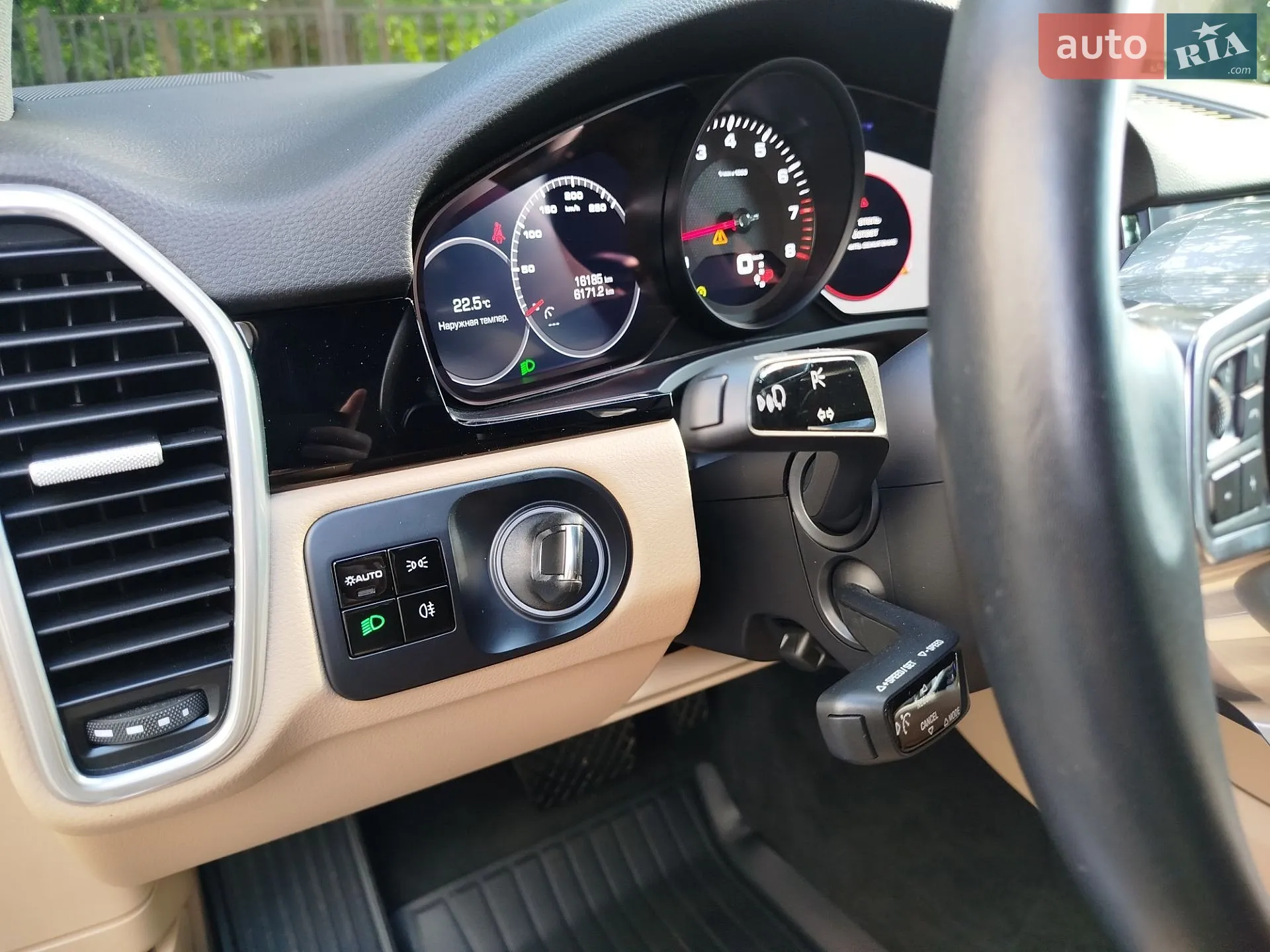 2019 Porsche Cayenne - мініатюра 27