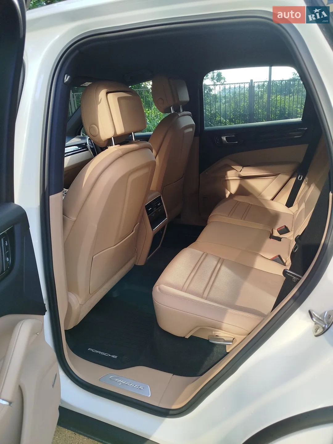 2019 Porsche Cayenne - мініатюра 30