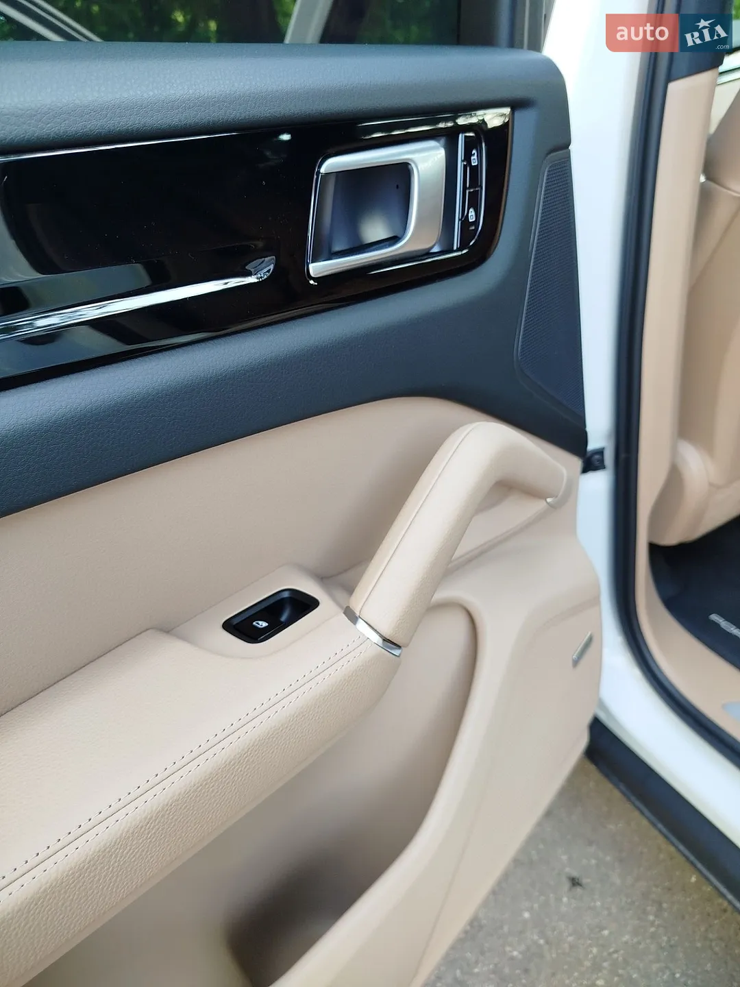 2019 Porsche Cayenne - мініатюра 31