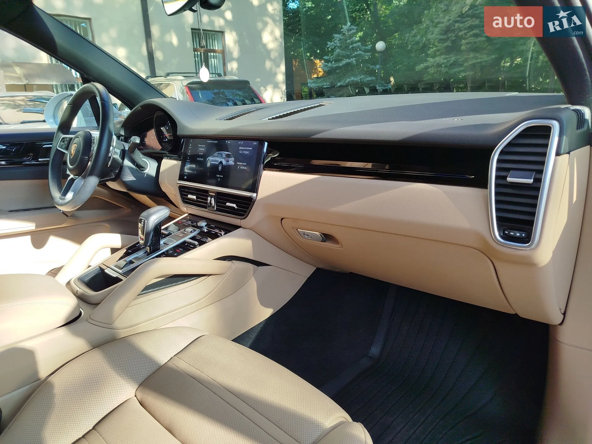 2019 Porsche Cayenne - мініатюра 36