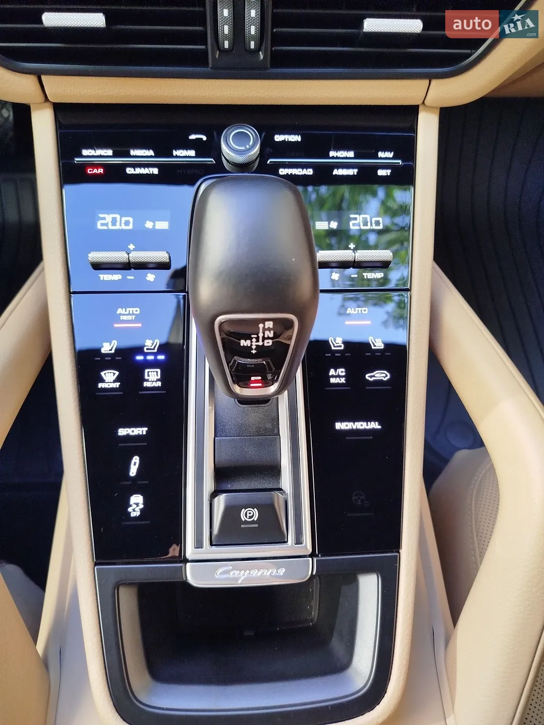 2019 Porsche Cayenne - мініатюра 44